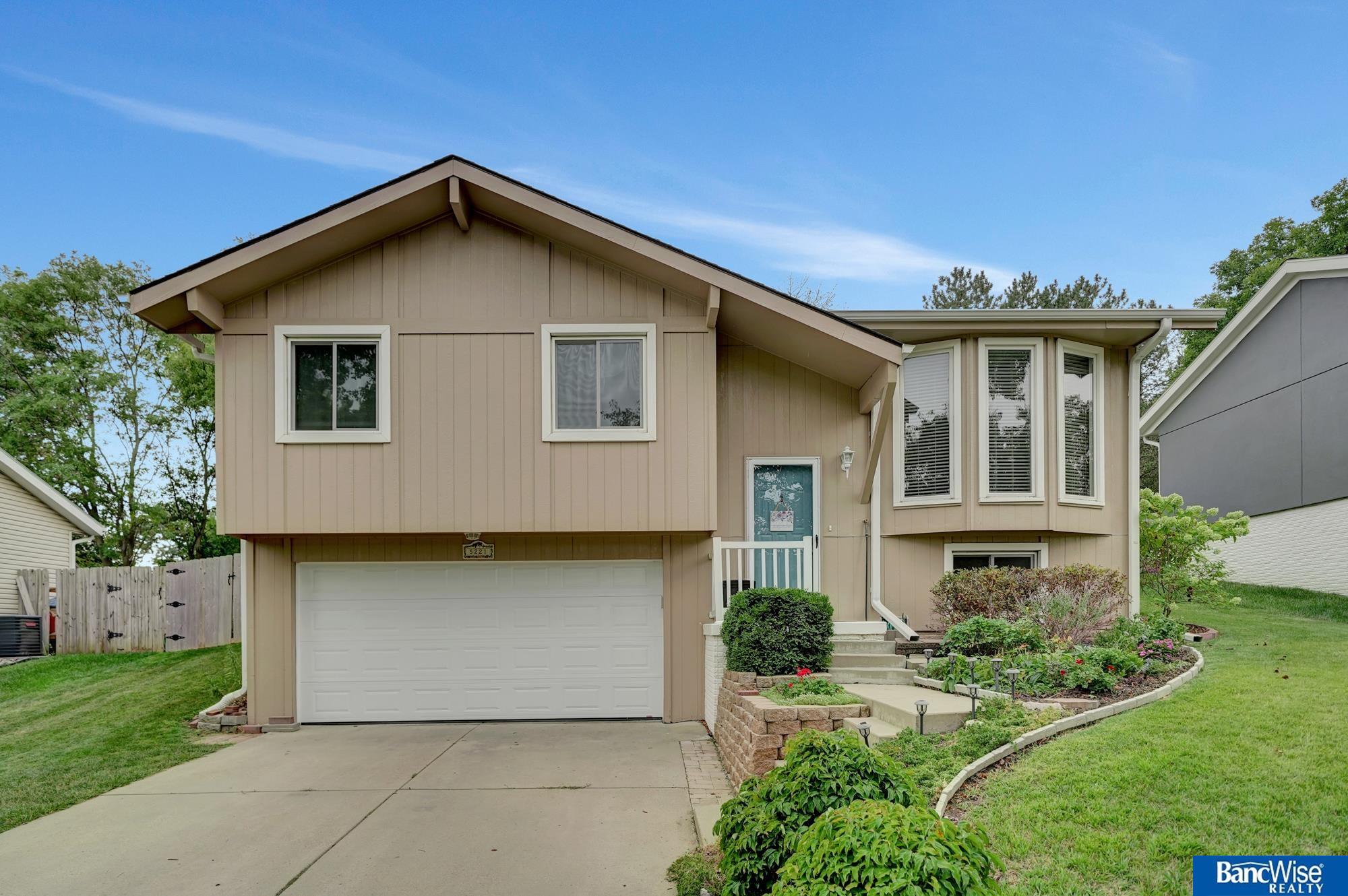 Photo of 5221 London Road Lincoln NE 68516
