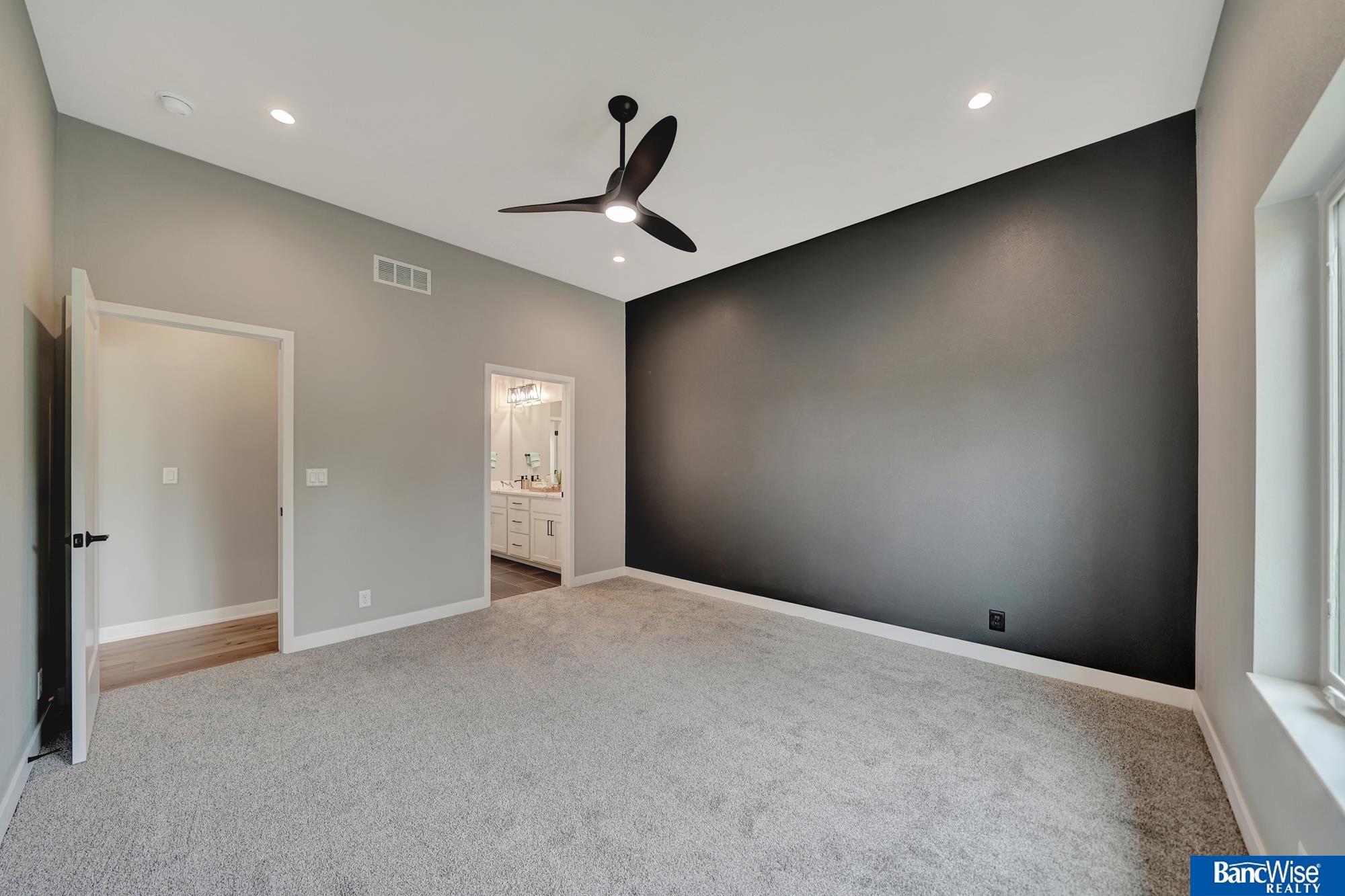 6843 Weigel Bay, Lincoln, NE 68516 (MLS22424718) Nebraska Realty