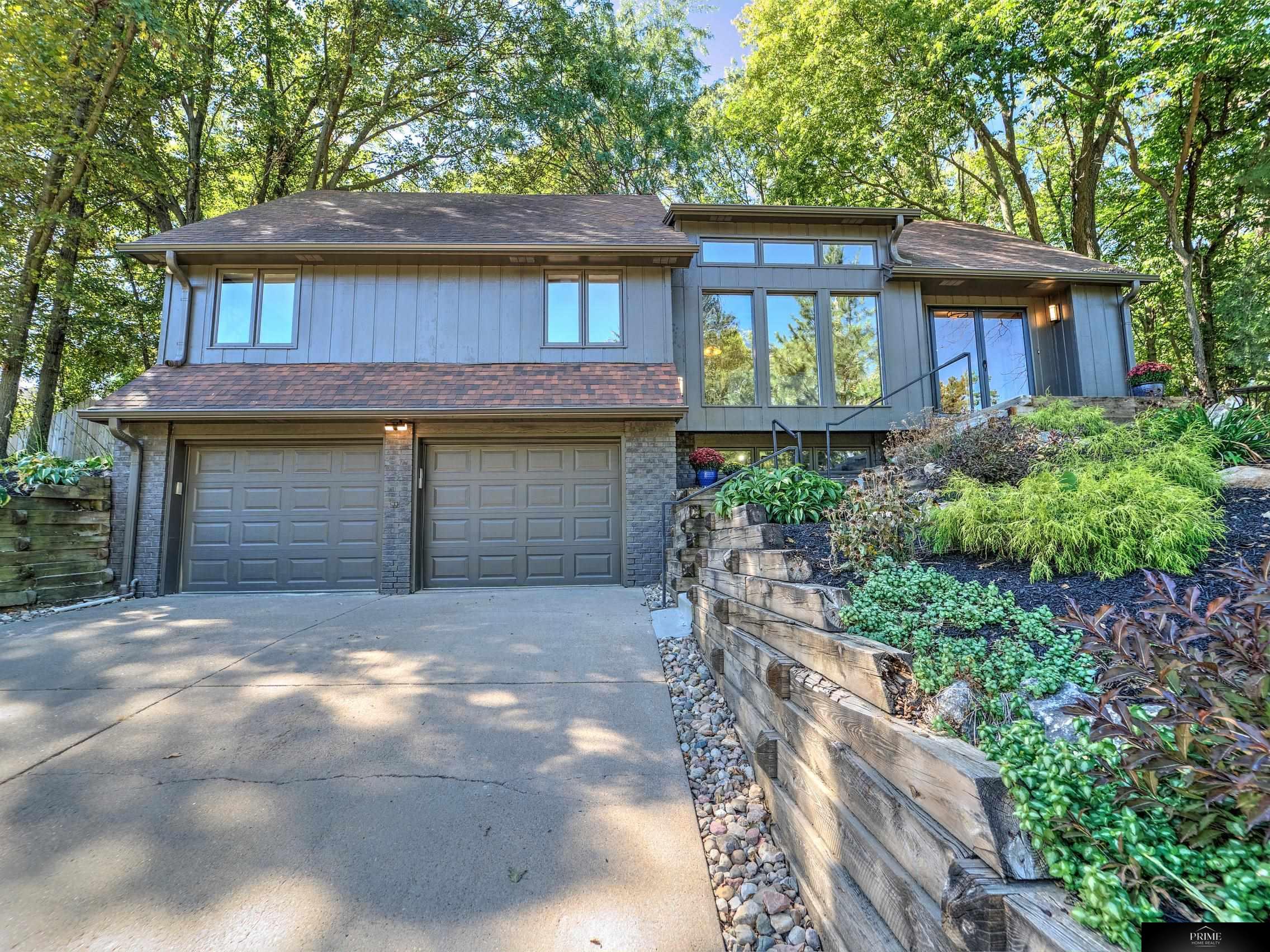Photo of 9018 Timberline Drive Omaha NE 68152
