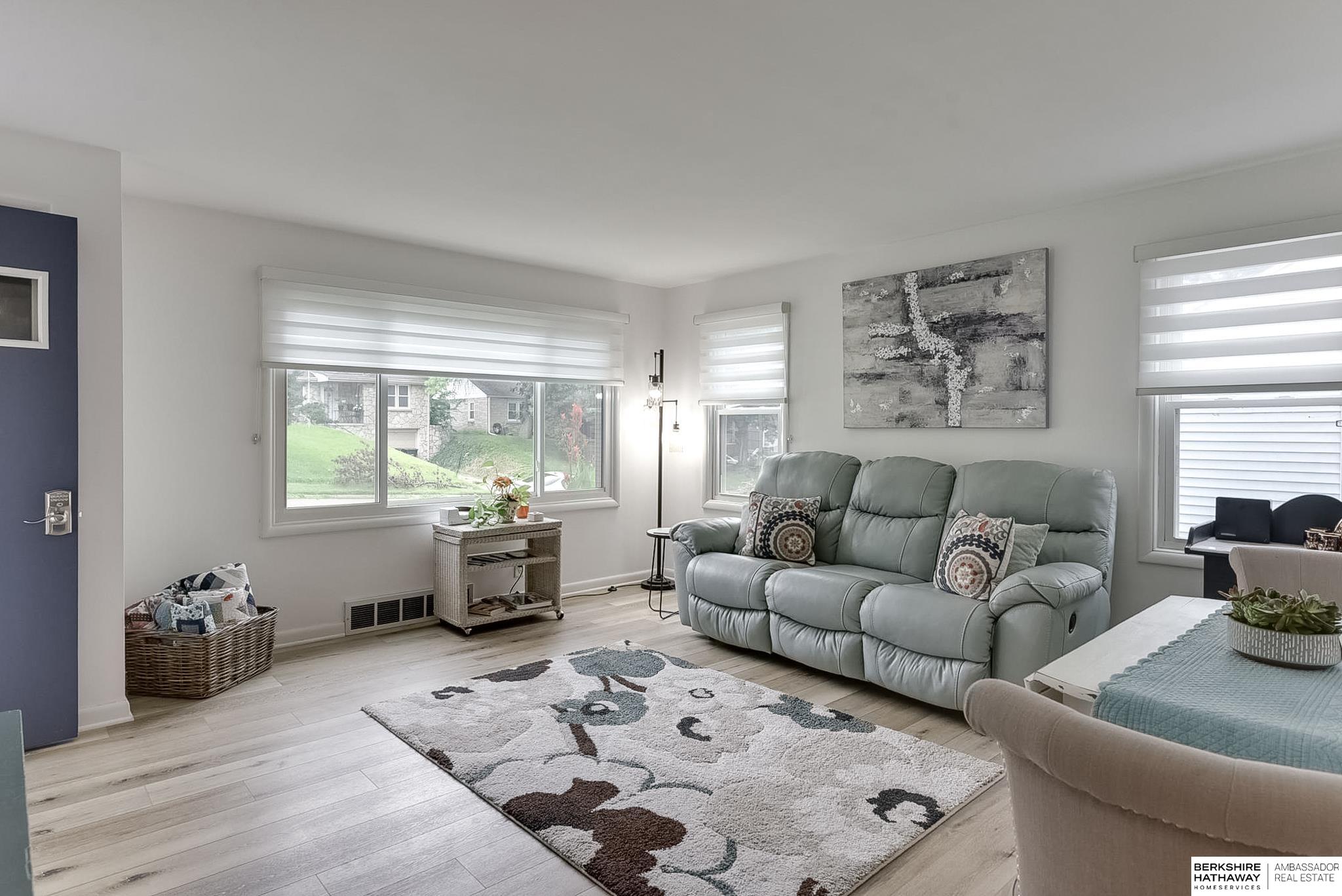 2603 N 70th Street, Omaha, NE 68104 (MLS22425946) Nebraska Realty