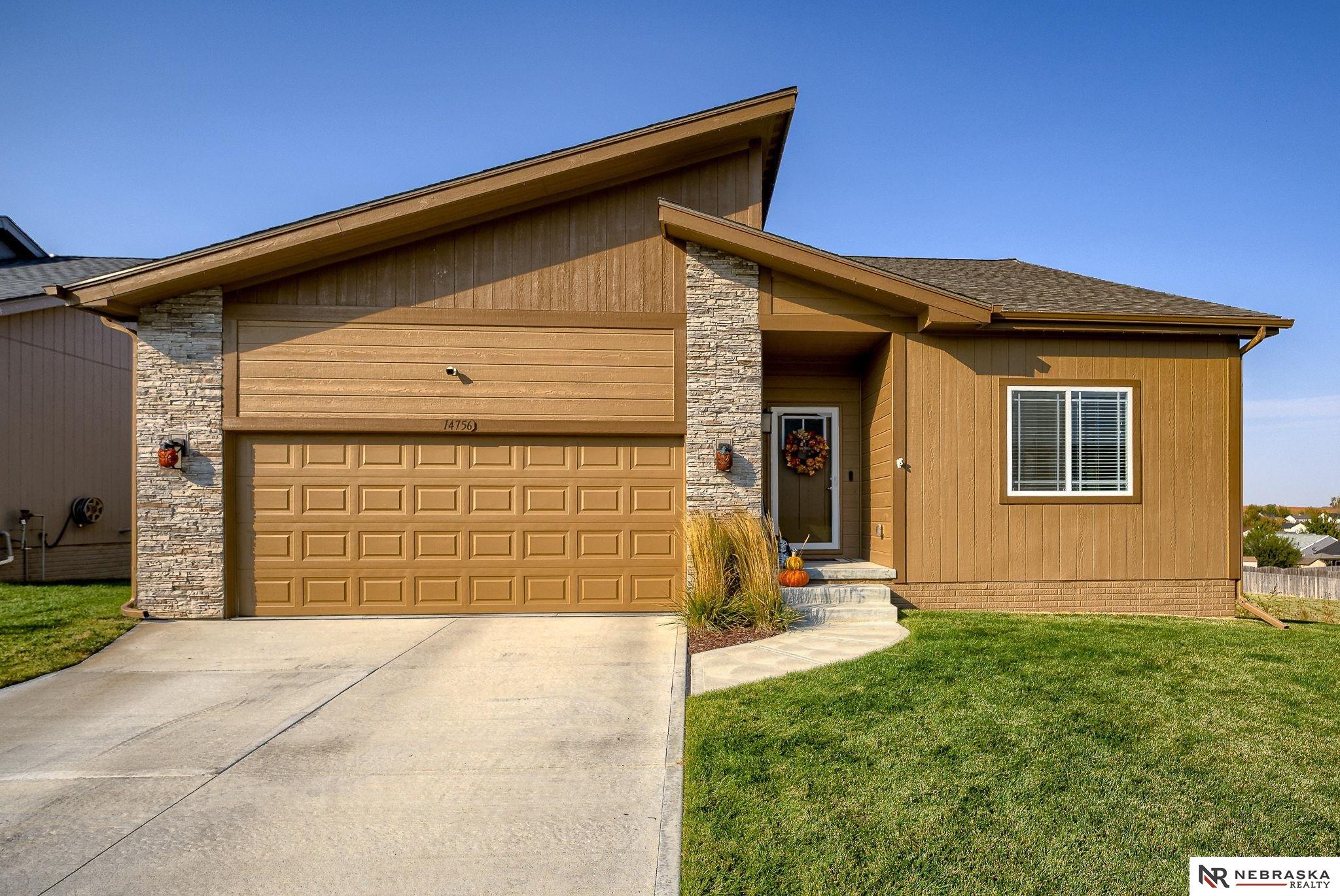 14756 Leeman Street, Bennington, NE 68007 (MLS22426073) Nebraska