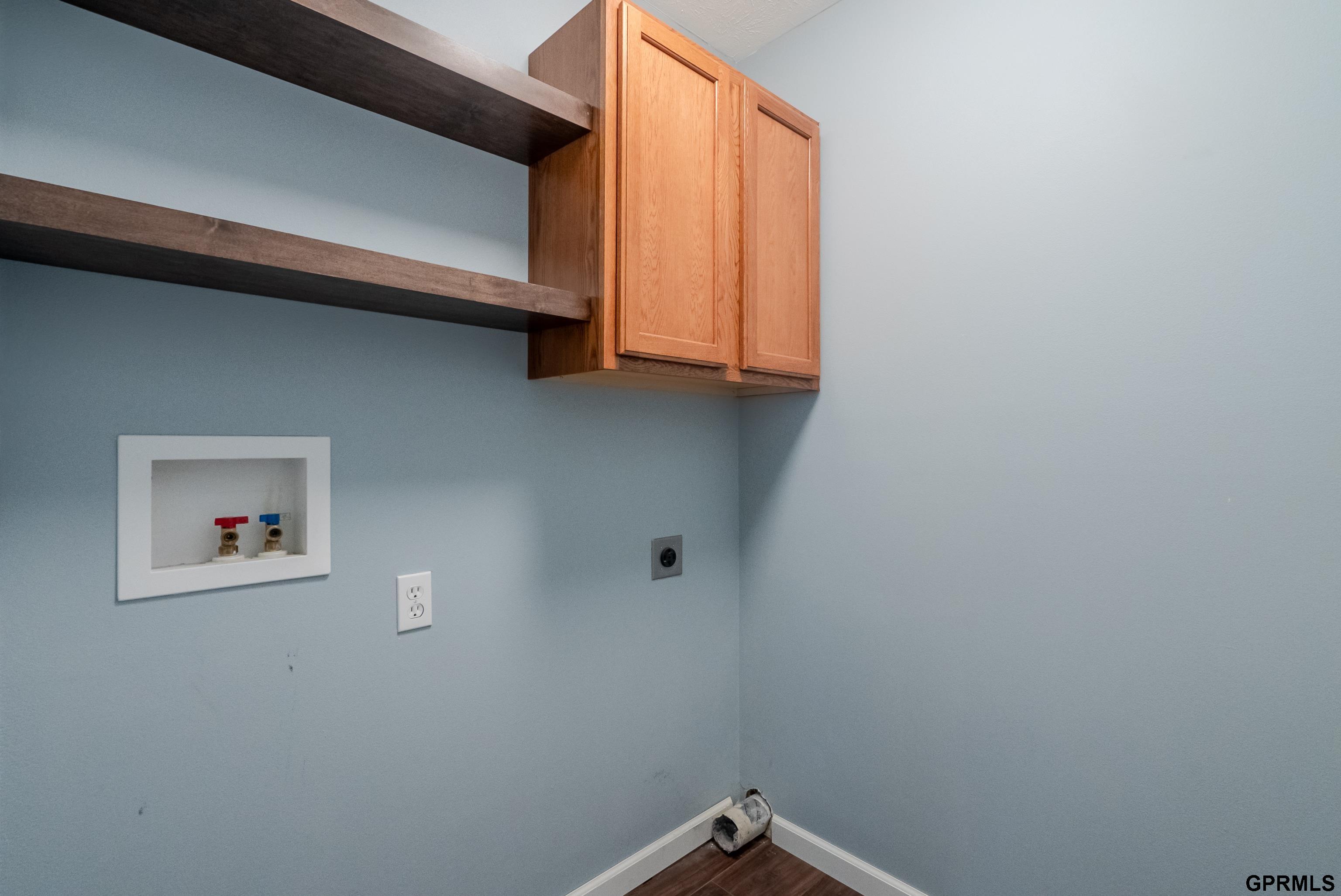 7416 Braun Street, La Vista, NE 68128 (MLS22426189) Nebraska Realty