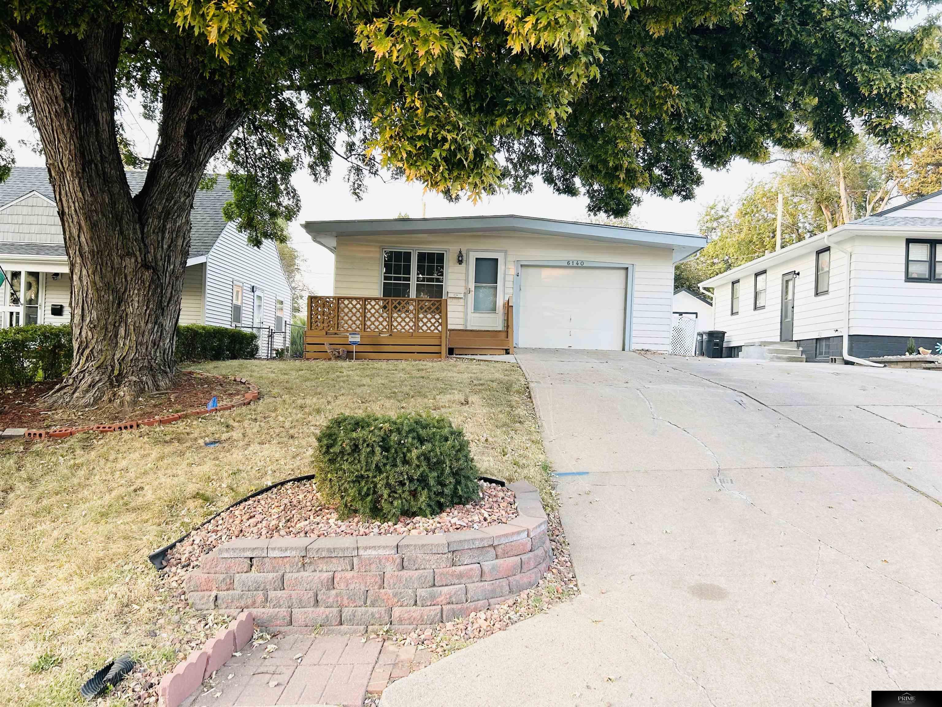 Photo of 6140 Seward Street Omaha NE 68104