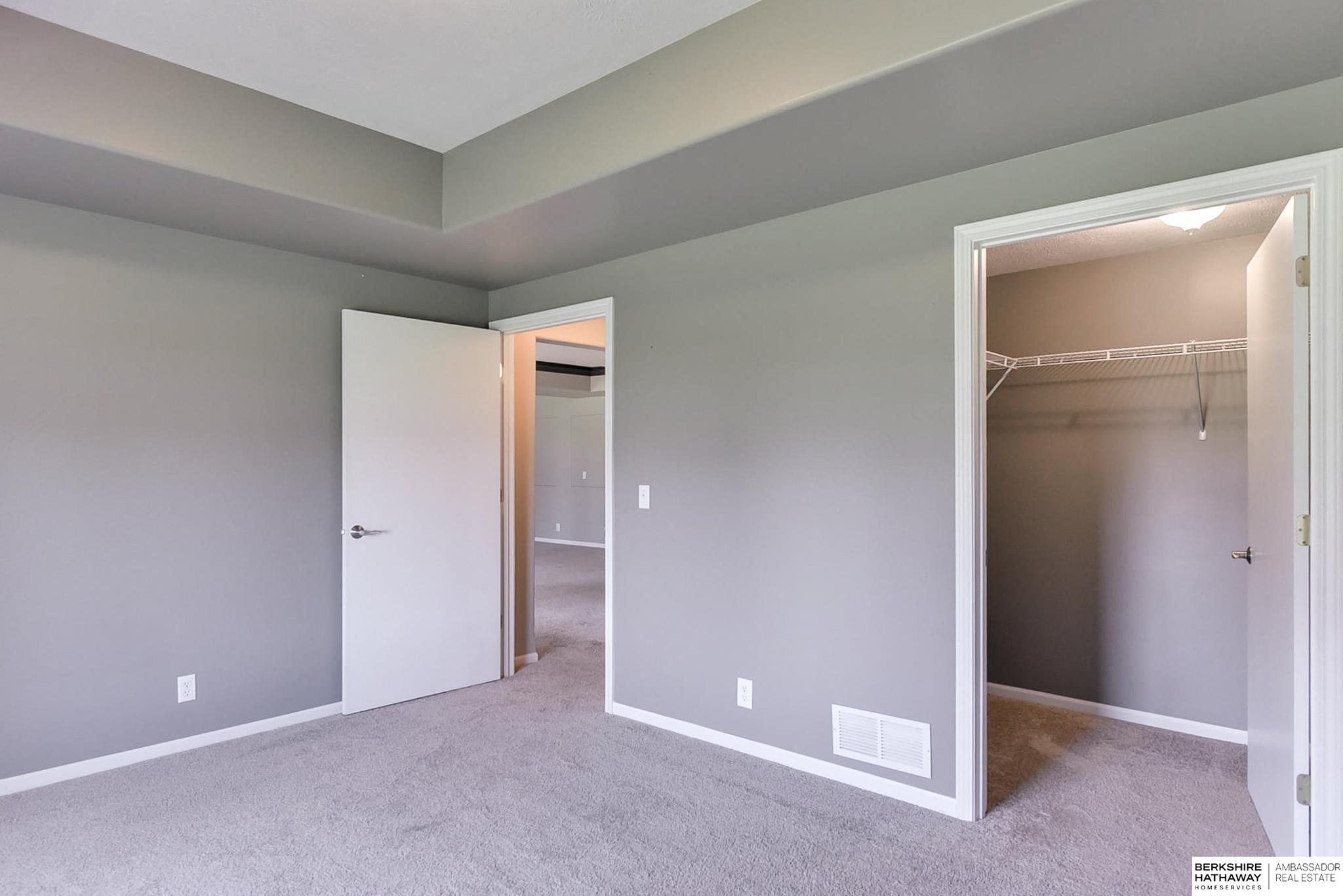 17312 Edna Street, Omaha, NE 68136 (MLS22426410) Nebraska Realty