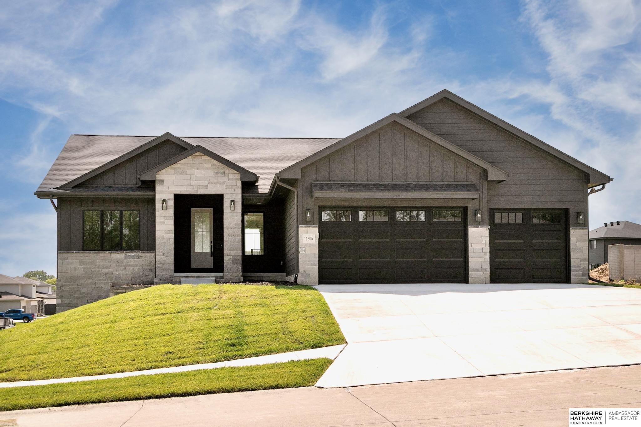 Photo of 11305 S 191st Avenue Gretna NE 68028