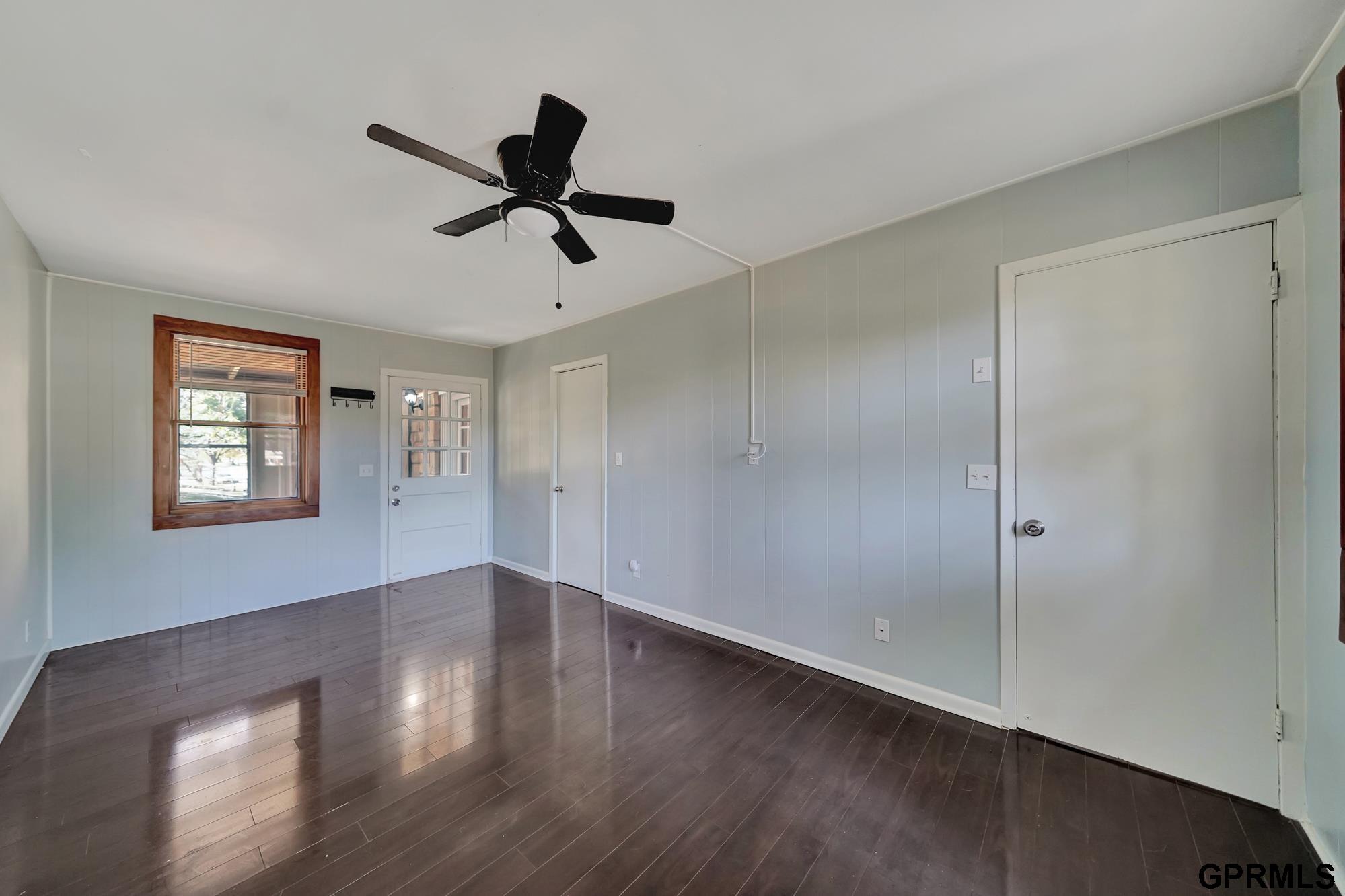 350 S 38th Street, Lincoln, NE 68510 (MLS22426939) Nebraska Realty