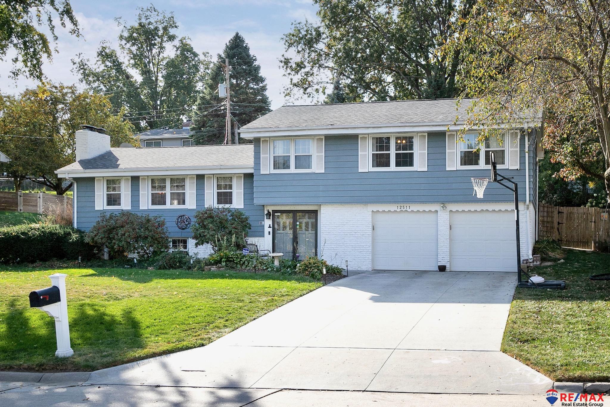 12511 Crawford Road, Omaha, NE 68144 (MLS22427446) Nebraska Realty