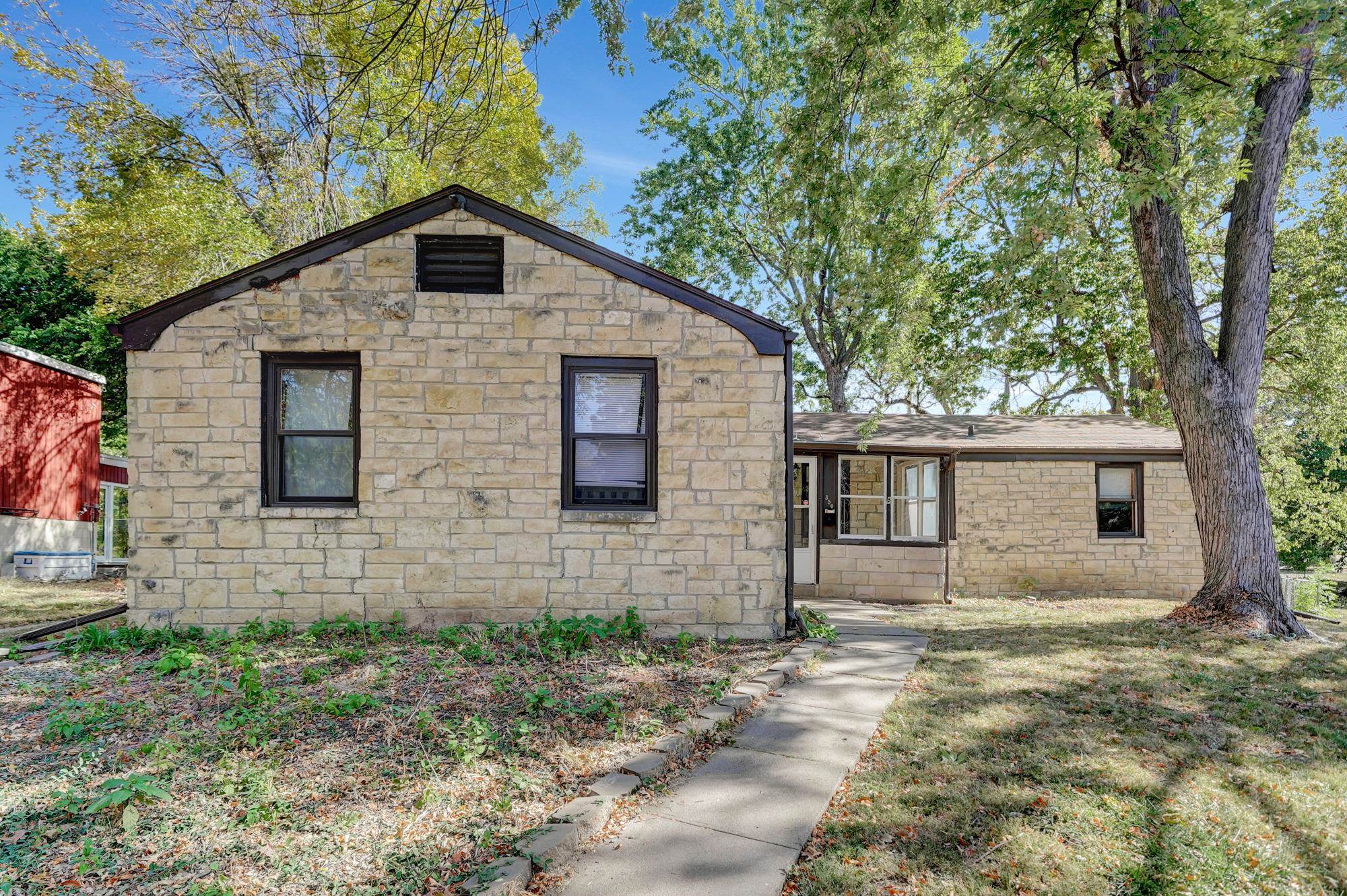 Photo of 350 S 38 Street Lincoln NE 68510