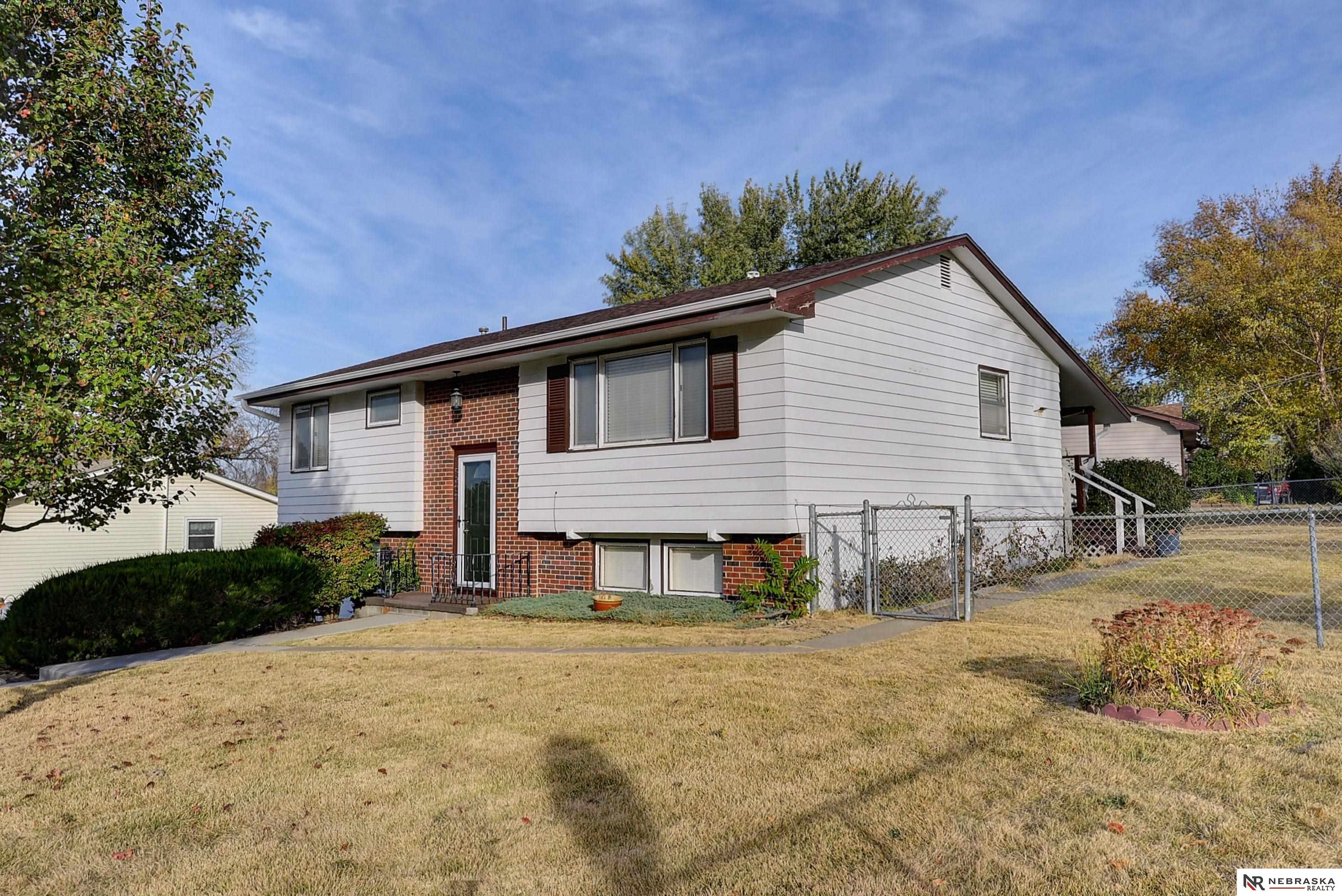 5022 Aspen Drive, Bellevue, NE 68157 (MLS22428066) Nebraska Realty