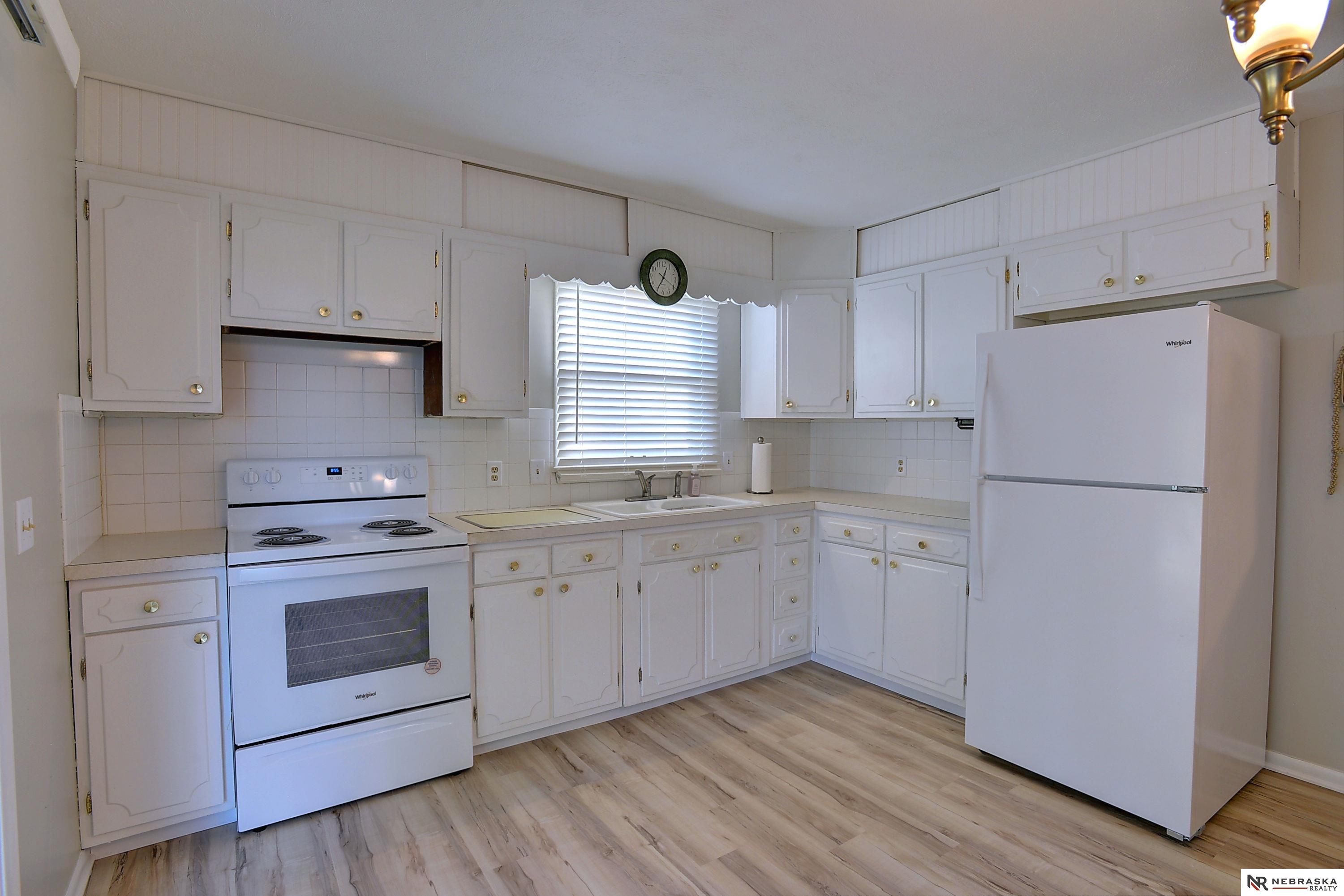 5022 Aspen Drive, Bellevue, NE 68157 (MLS22428066) Nebraska Realty