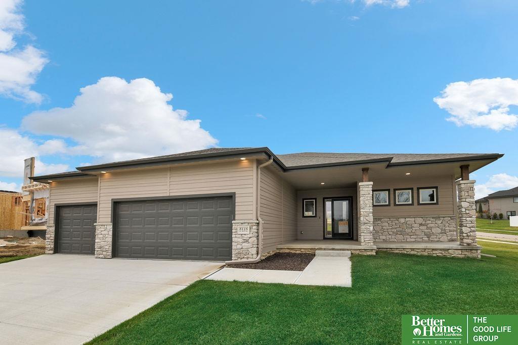 Photo of 8116 N 167th Street Bennington NE 68007
