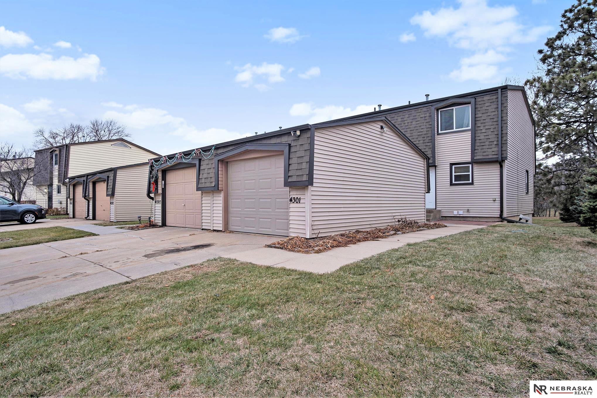 Photo of 4301 Abbott Road Lincoln NE 68516