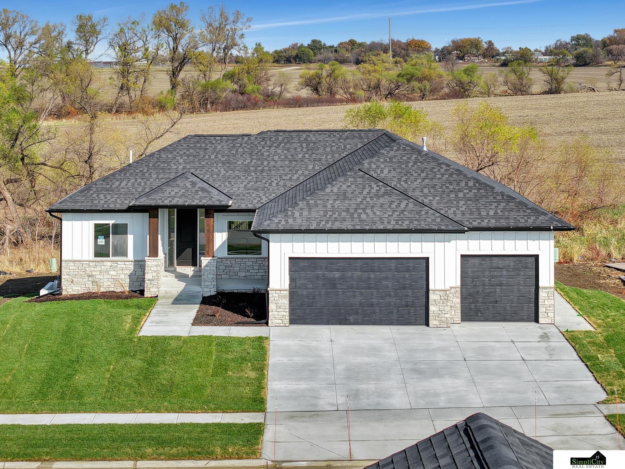 Photo of 8730 Dragonfly Lane Lincoln NE 68526