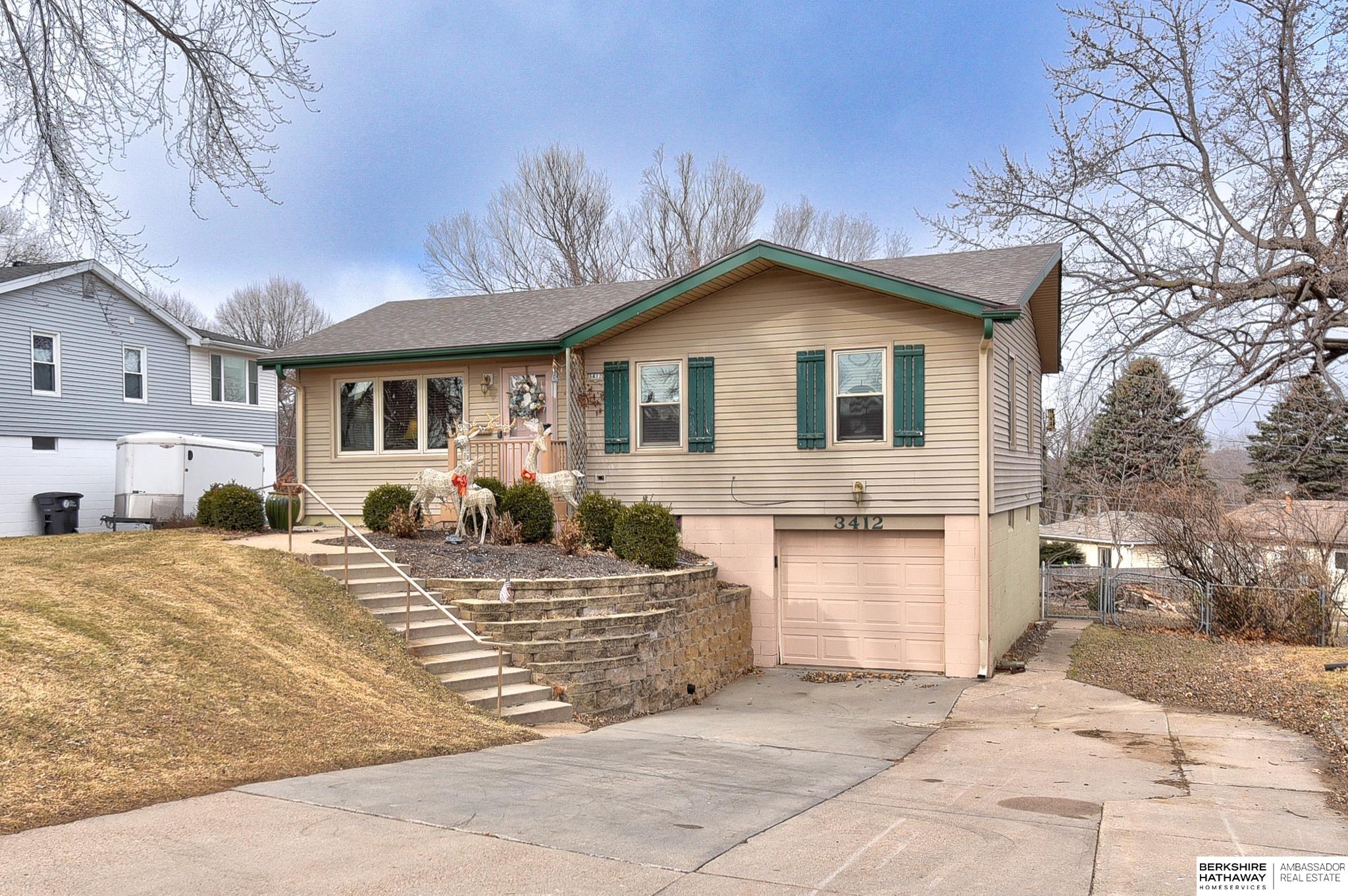 Photo of 3412 Cornhusker Drive Omaha NE 68124
