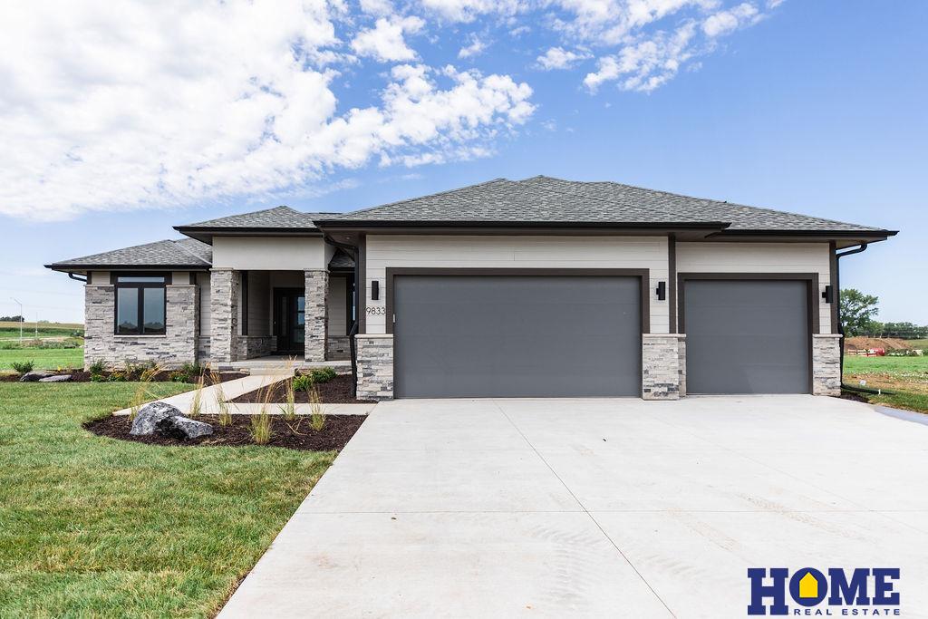 Photo of 9833 S 42nd Street Lincoln NE 68516