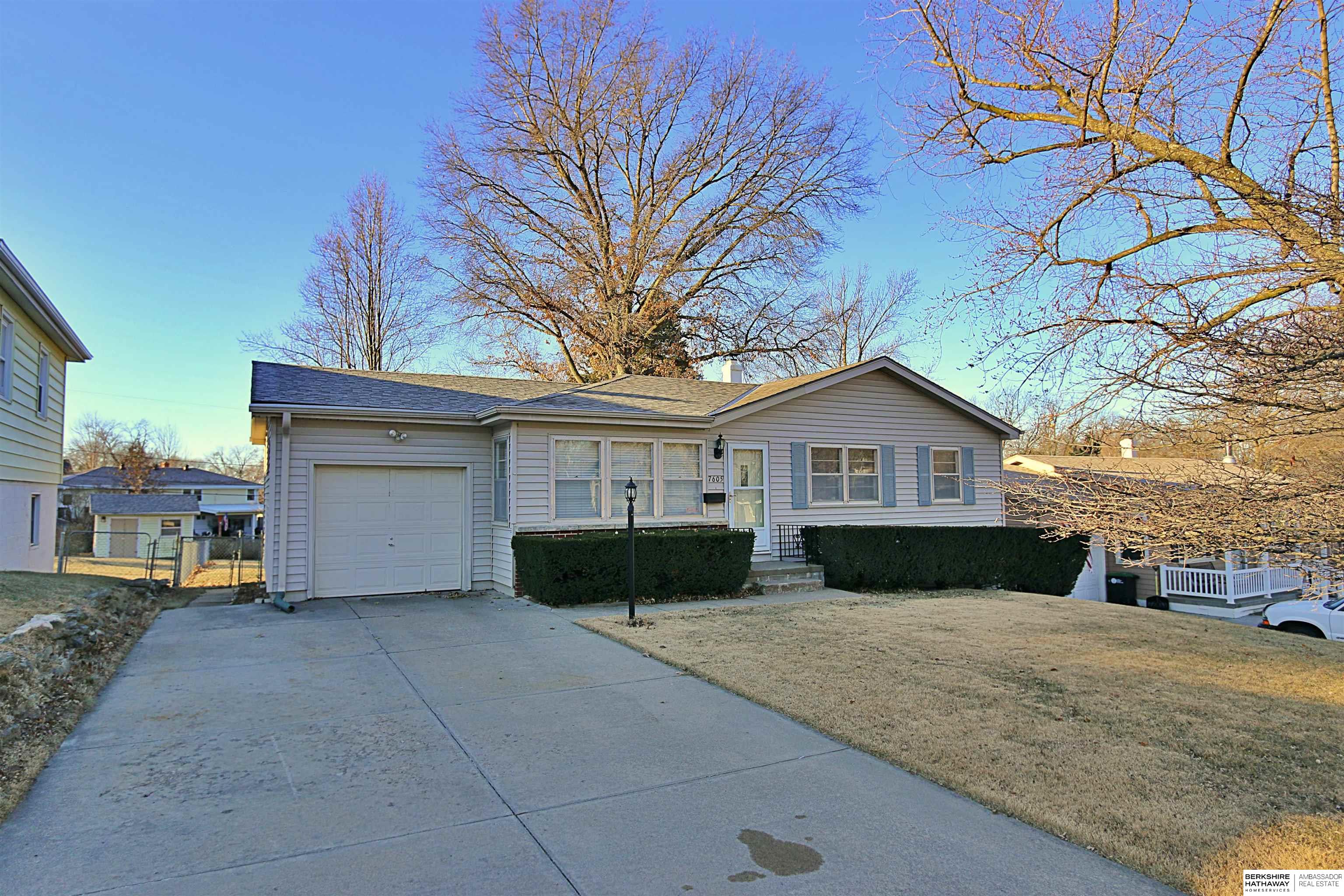 Photo of 7605 Valley Street Omaha NE 68124