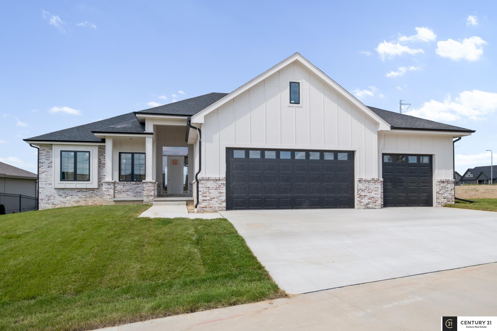 Photo of 18104 Camelback Avenue Omaha NE 68136