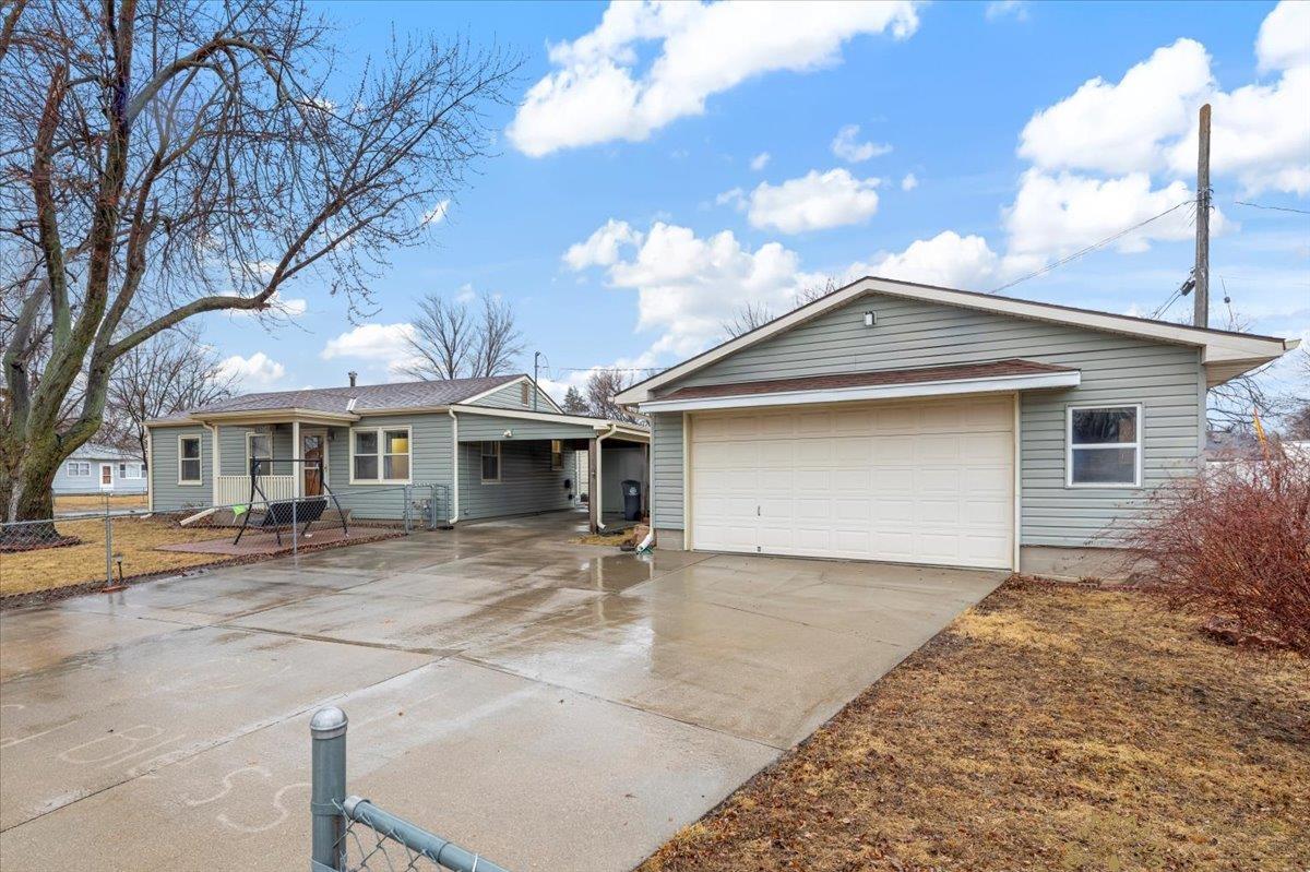 Photo of 1306 N 20th Street Council Bluffs IA 51501