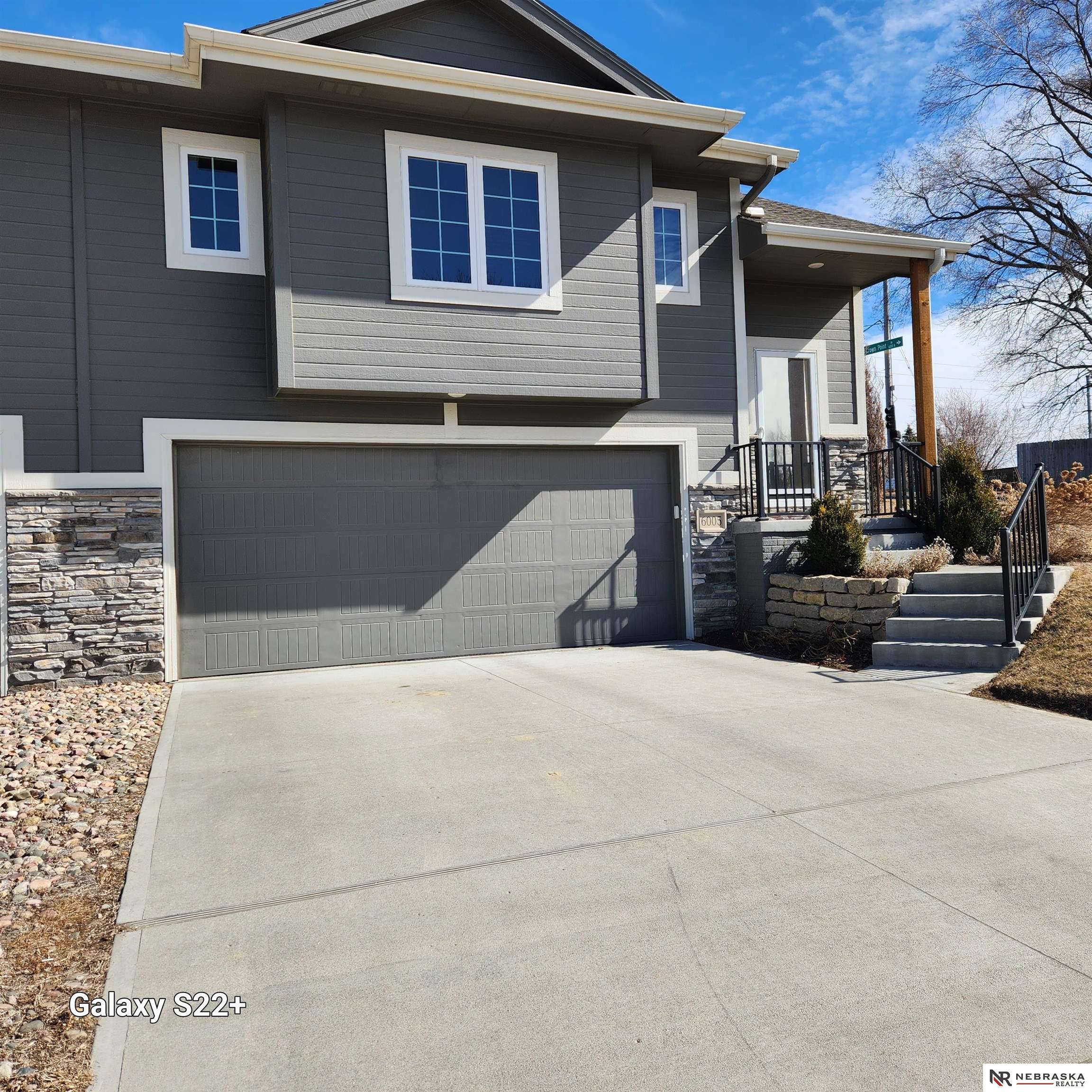 Photo of 6005 N 108th Avenue Circle Omaha NE 68164