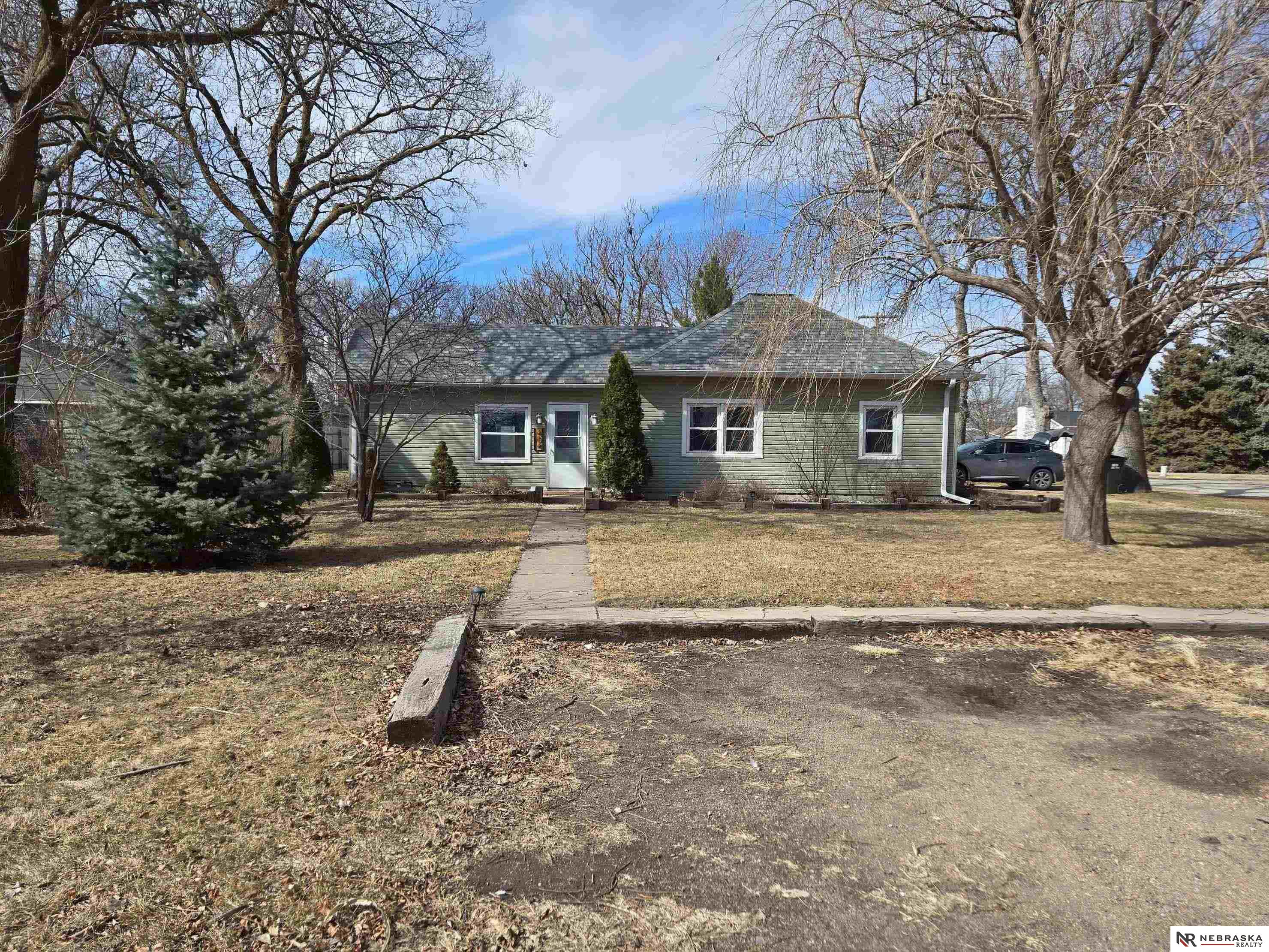 Photo of 404 F Street Shelton NE 68876
