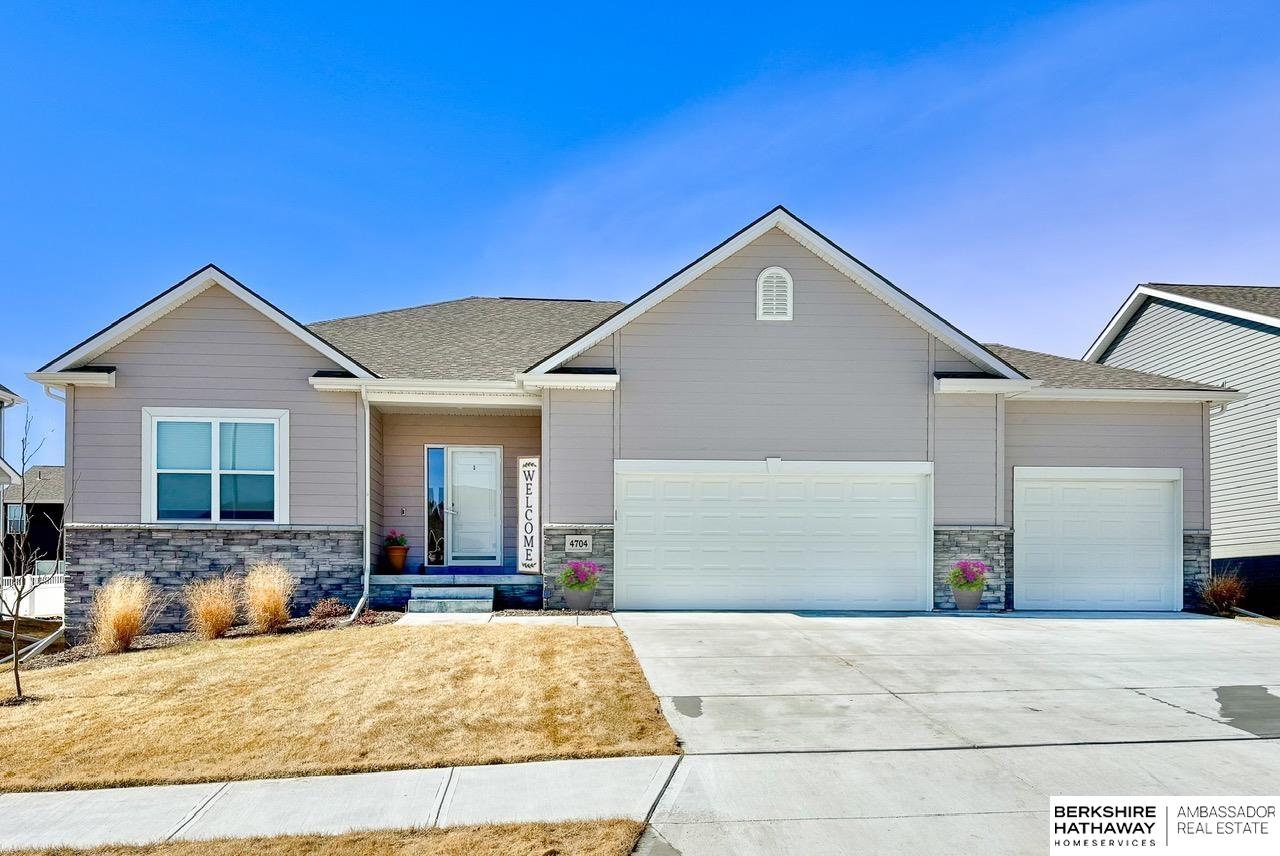 Photo of 4704 N 210th Avenue Omaha NE 68022