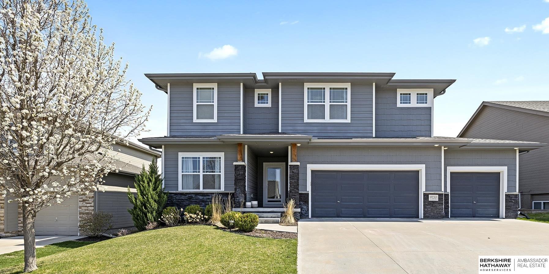 Photo of 8711 S 169th Street Omaha NE 68136
