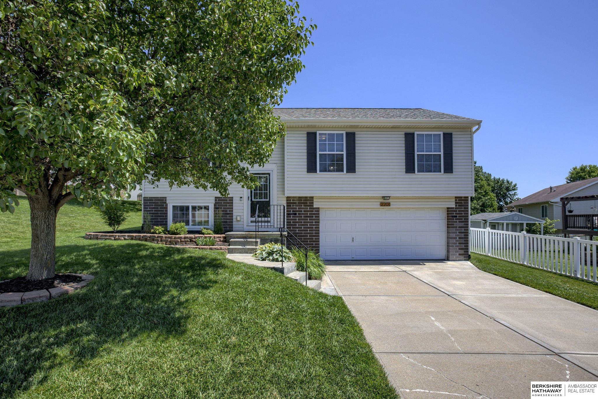 Photo of 2201 N 166th Street Omaha NE 68116