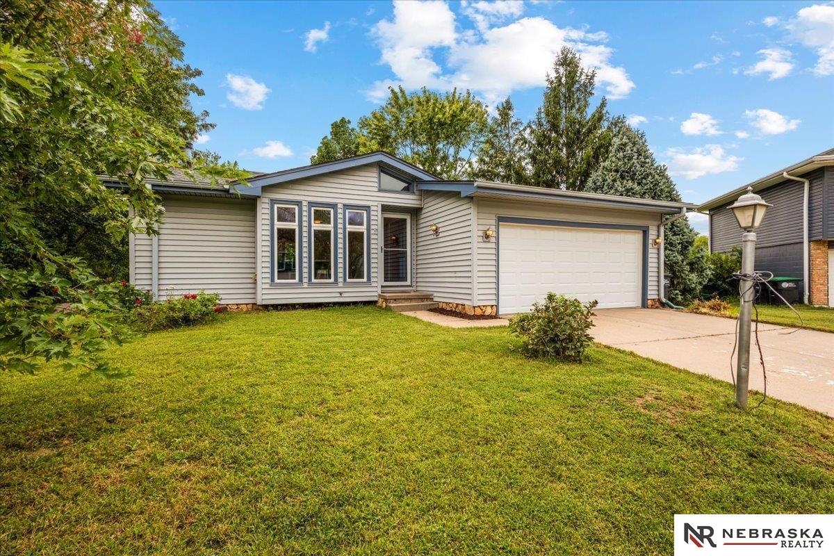 Photo of 5912 North 108th Avenue Circle Omaha NE 68164