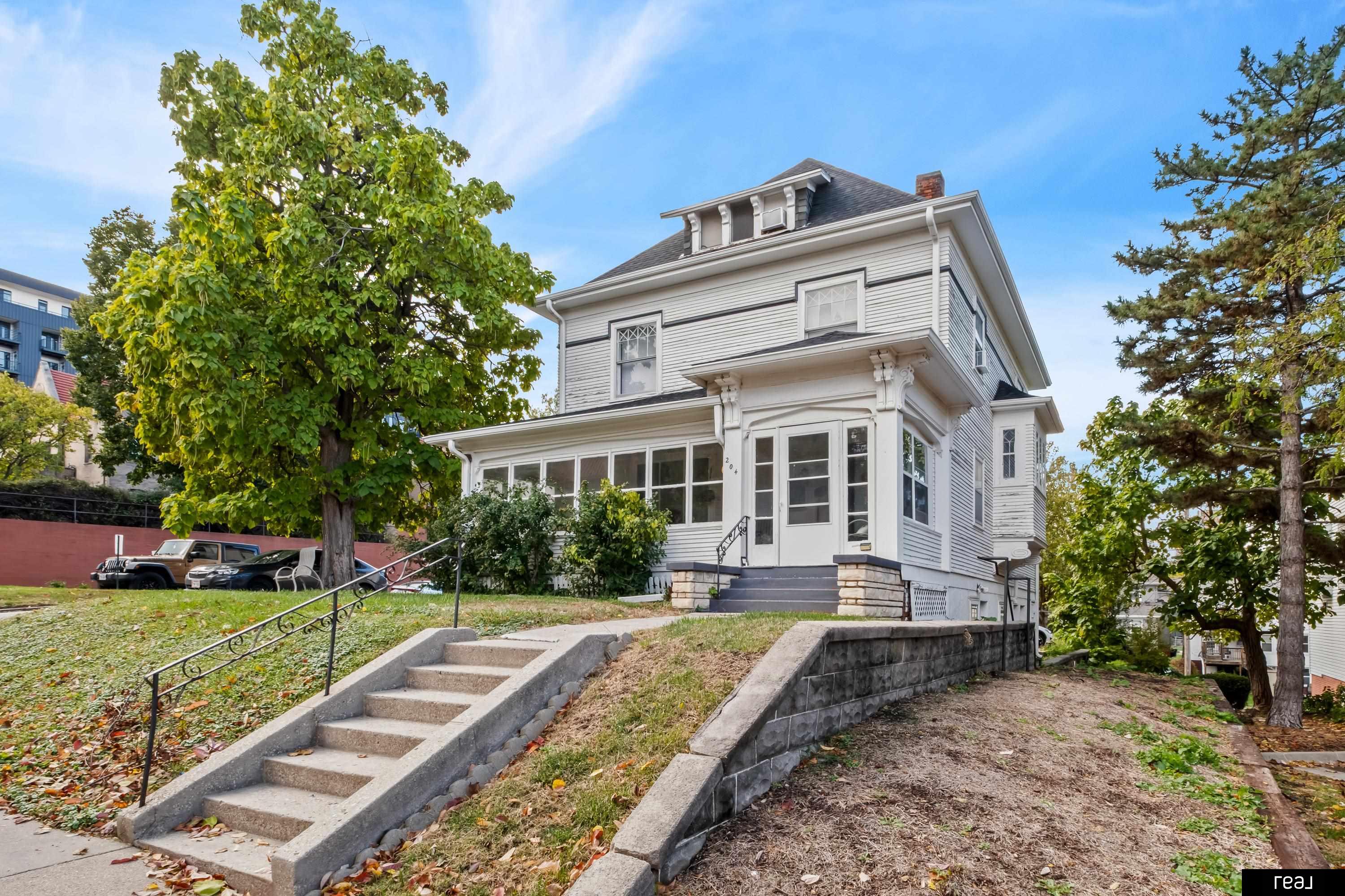 Omaha, Douglas County