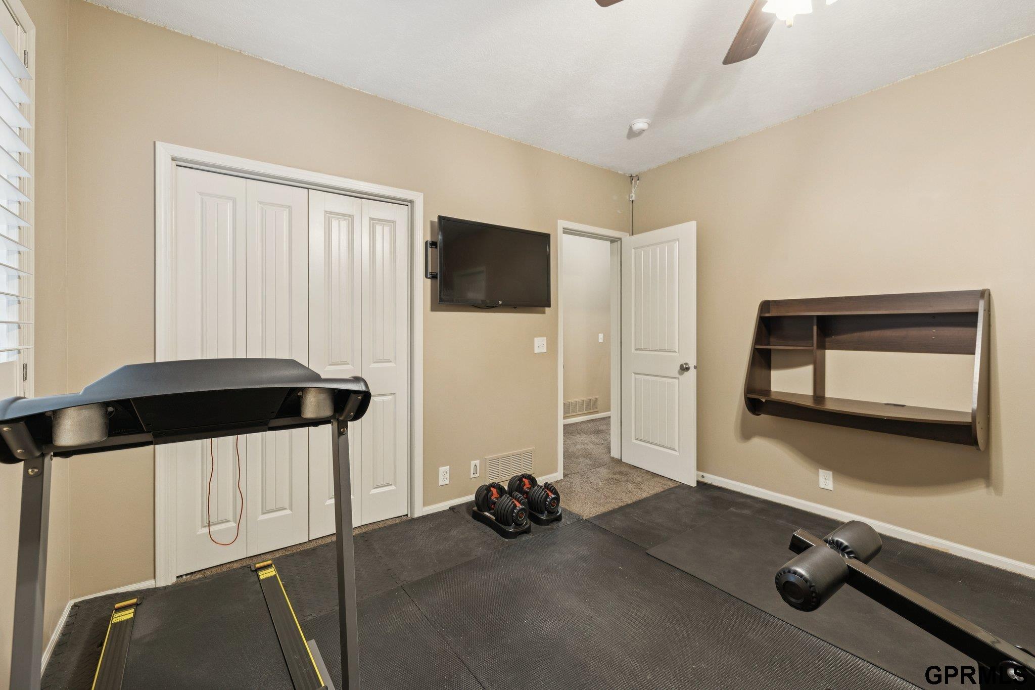 18601 Mason Street, Elkhorn, NE, 68022