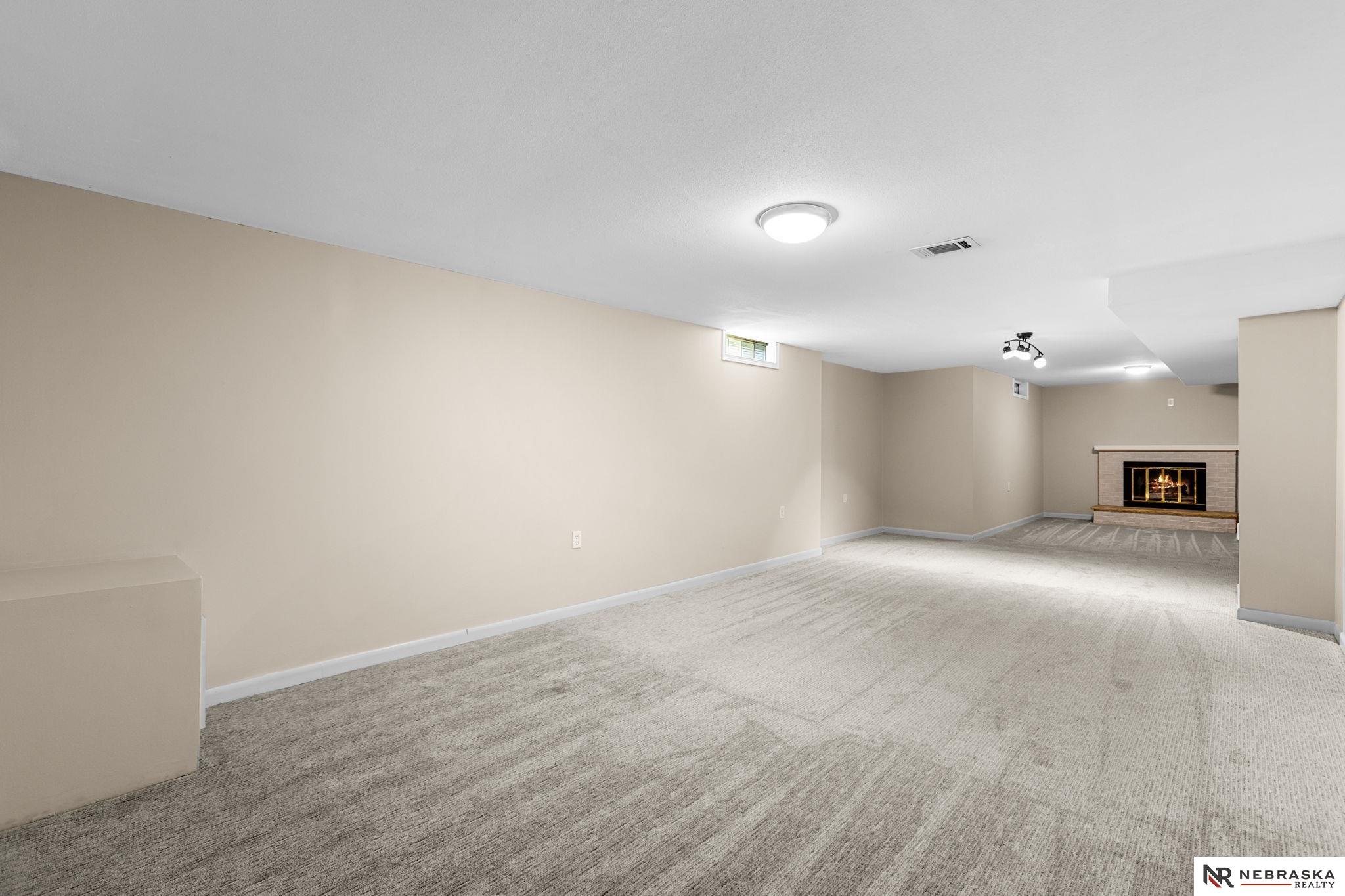 7302 Grover Street, Omaha, NE, 68124