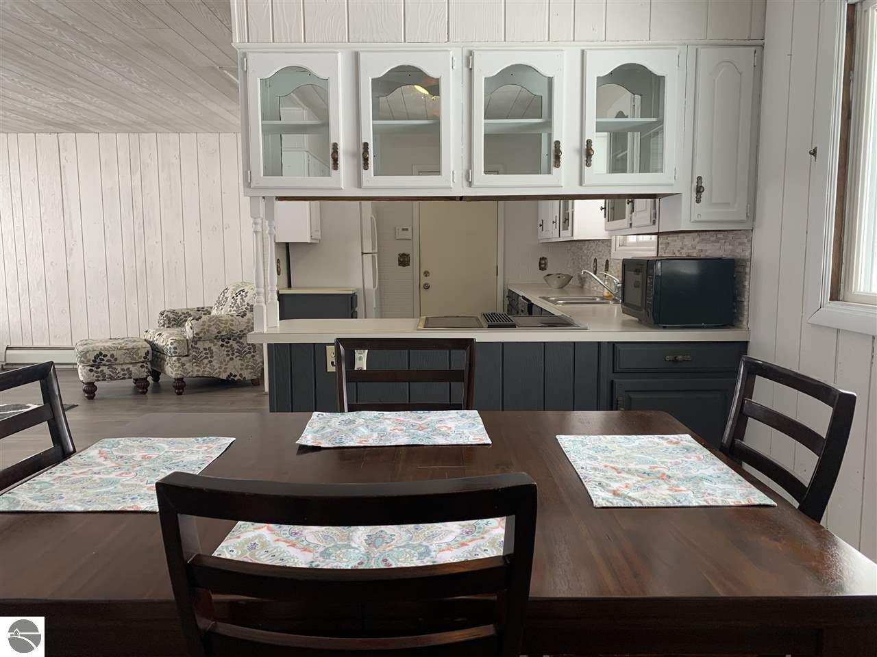 648 Holly Road, Cadillac, MI 49601 photo 15 of 54