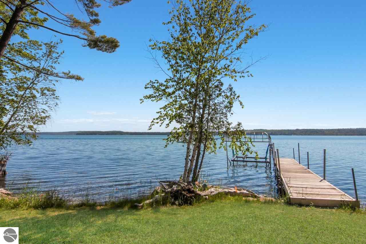 Elk Lake Property for Sale Elk Lake Waterfron Real Estate Kathy