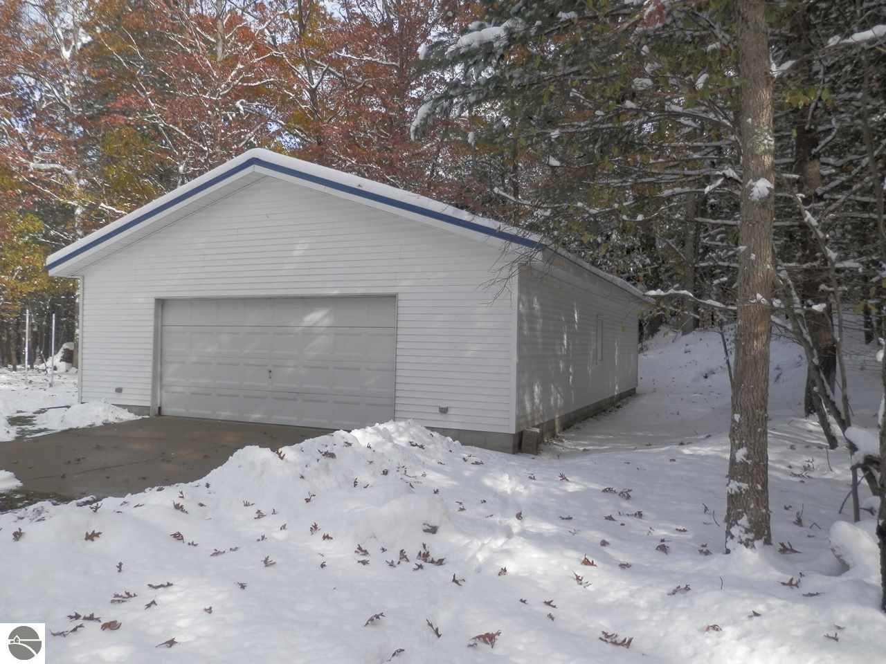 9661 N Kings Point, Irons, MI 49644 photo 36 of 45