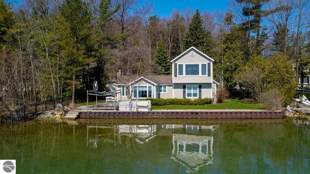 Grand Traverse Bay Properties