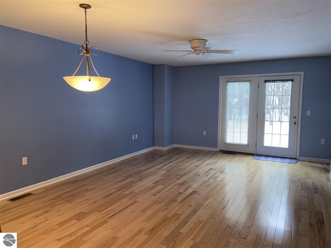1466 Newport Road, Traverse City, MI 49686 photo 5 of 22