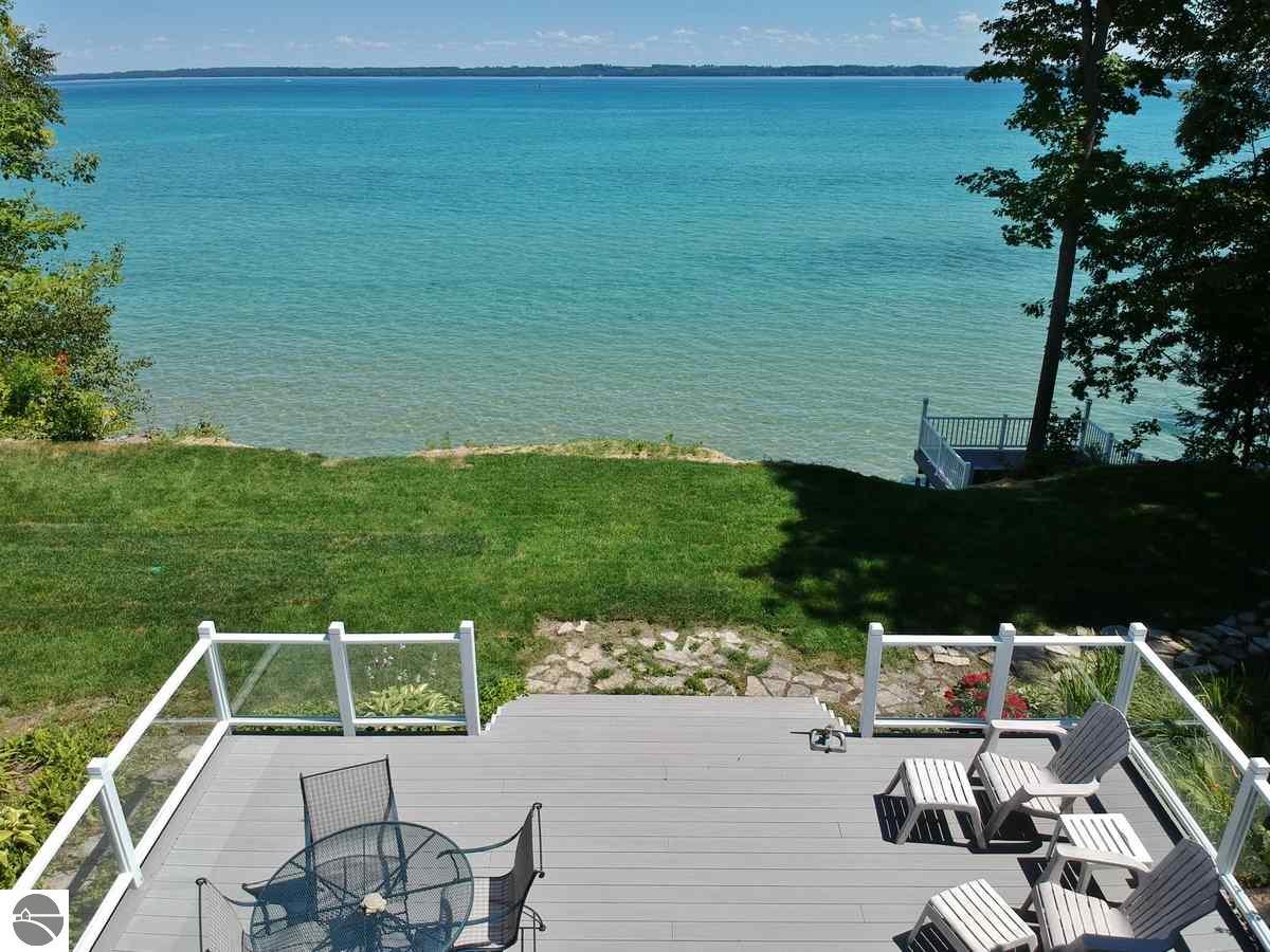 3173 S Lee Point Road, Suttons Bay, MI 49682 photo 3 of 43