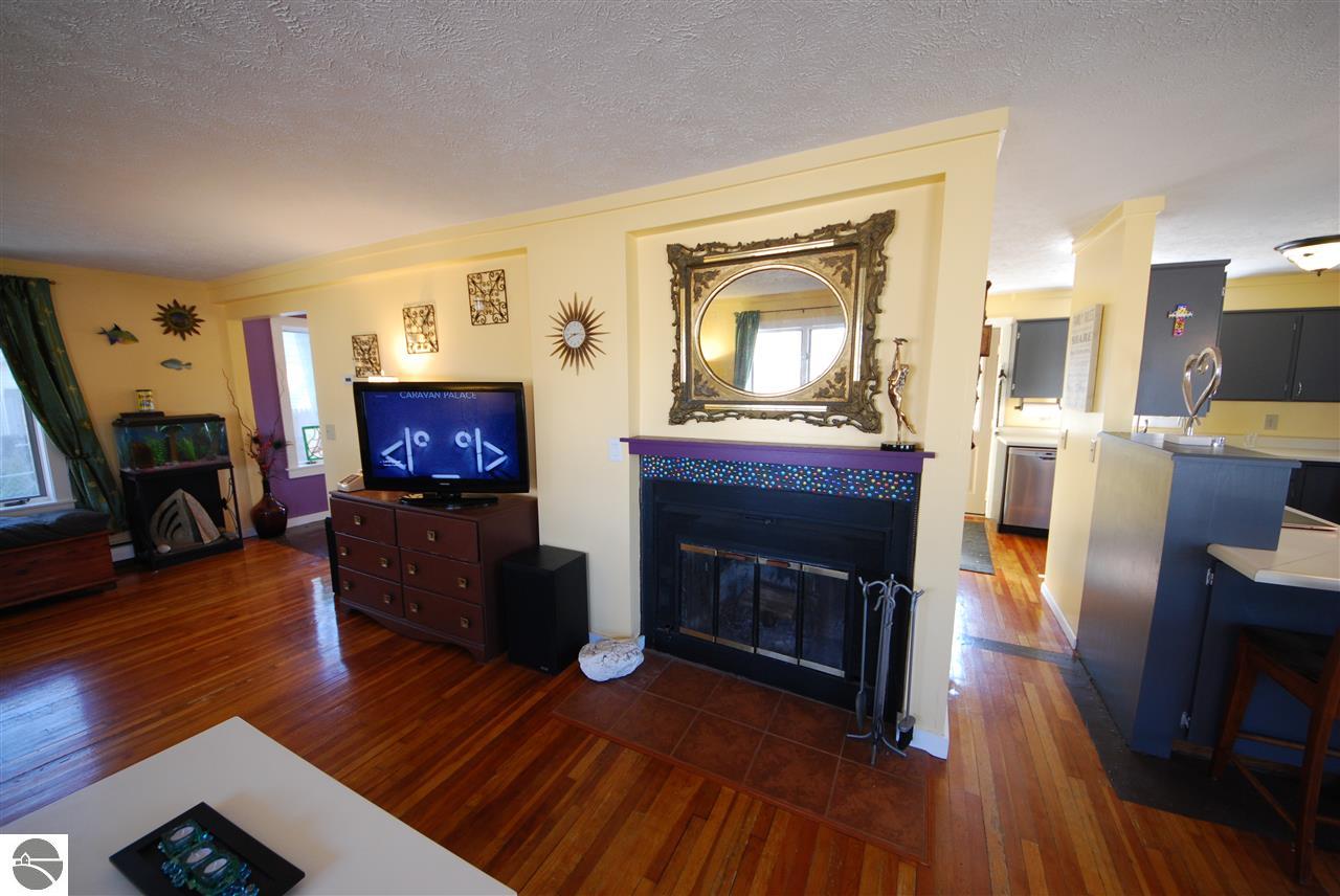 1002 E State Street, Traverse City, MI 49686 photo 11 of 30
