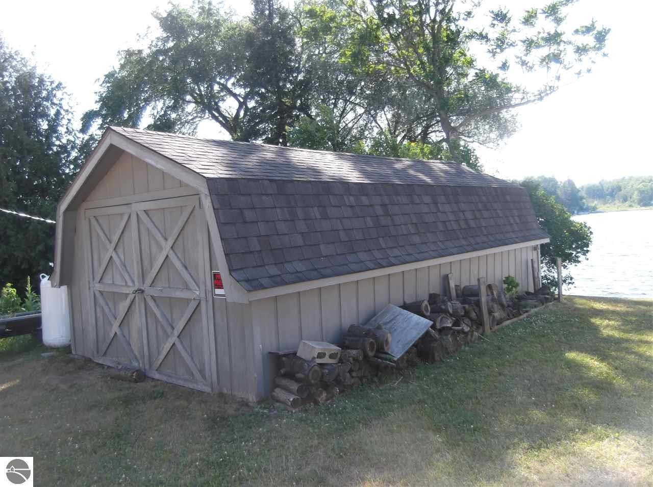 191 Campbell Street Hale Mi 48739 Arenac Realty Co Pete Stanley Associates