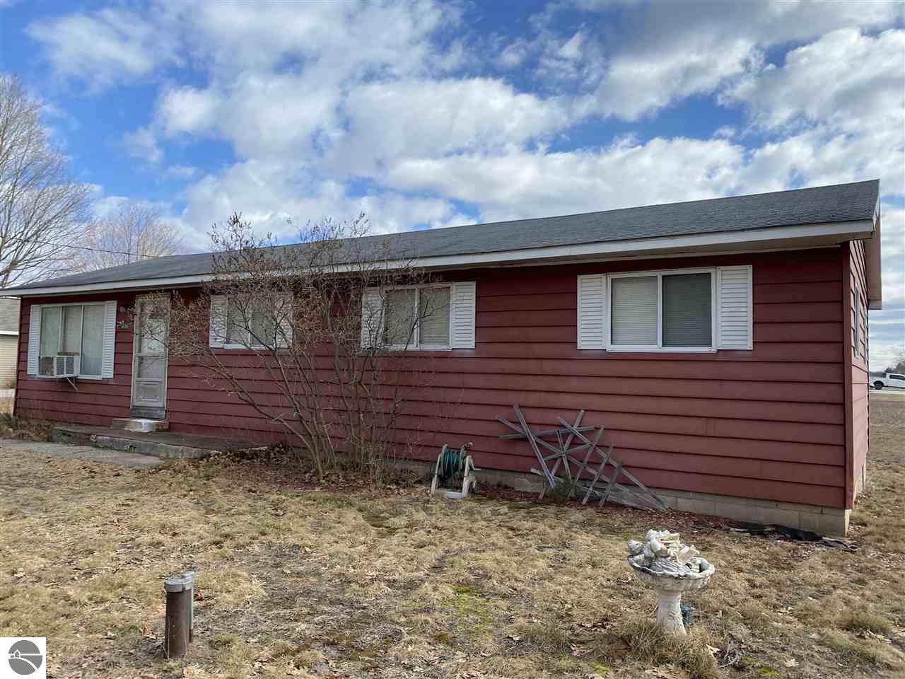 1686 Fisher Road Traverse City Mi 49685 150000