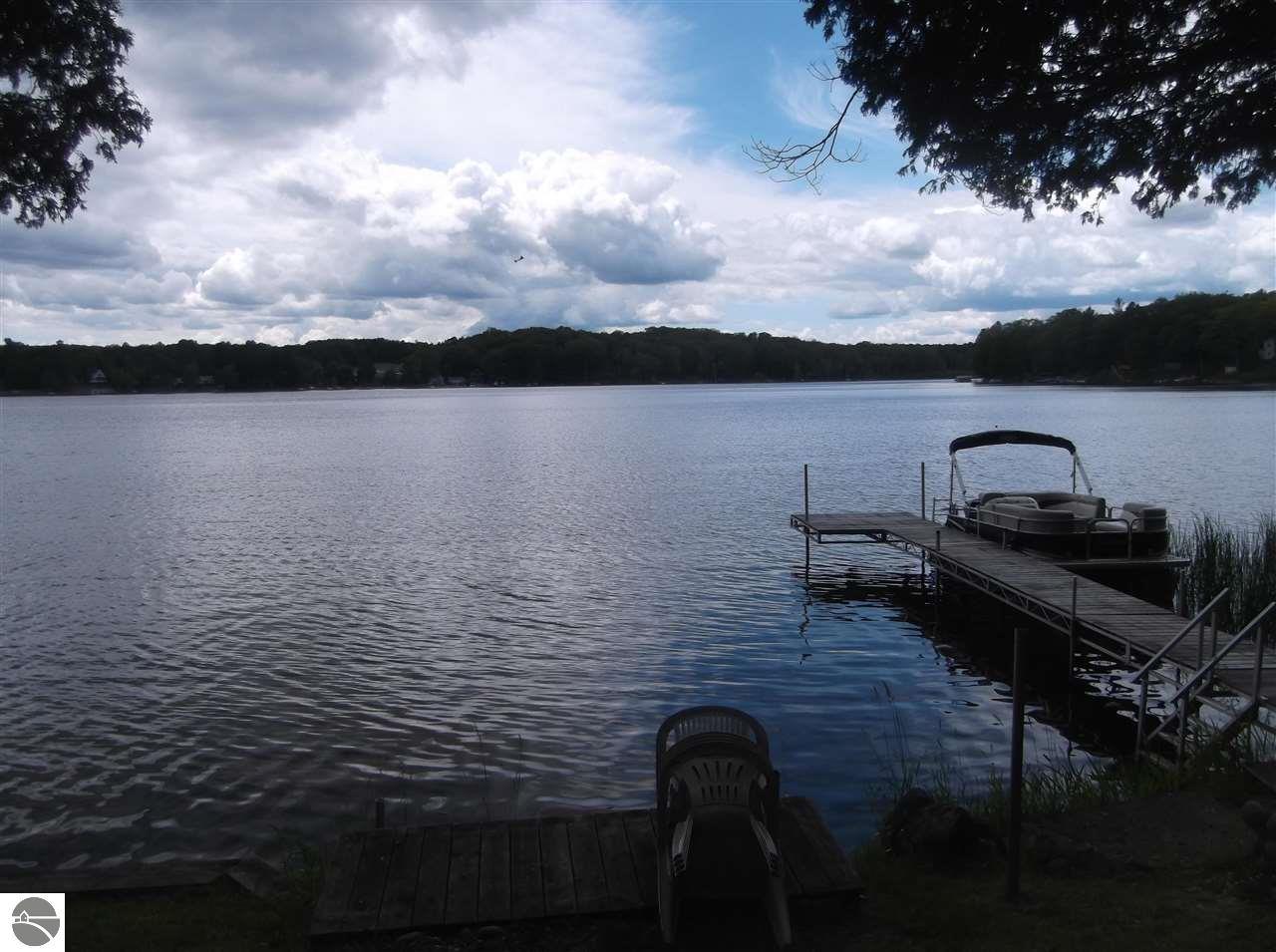 3964 Lake Street Glennie, MI 48737 280000