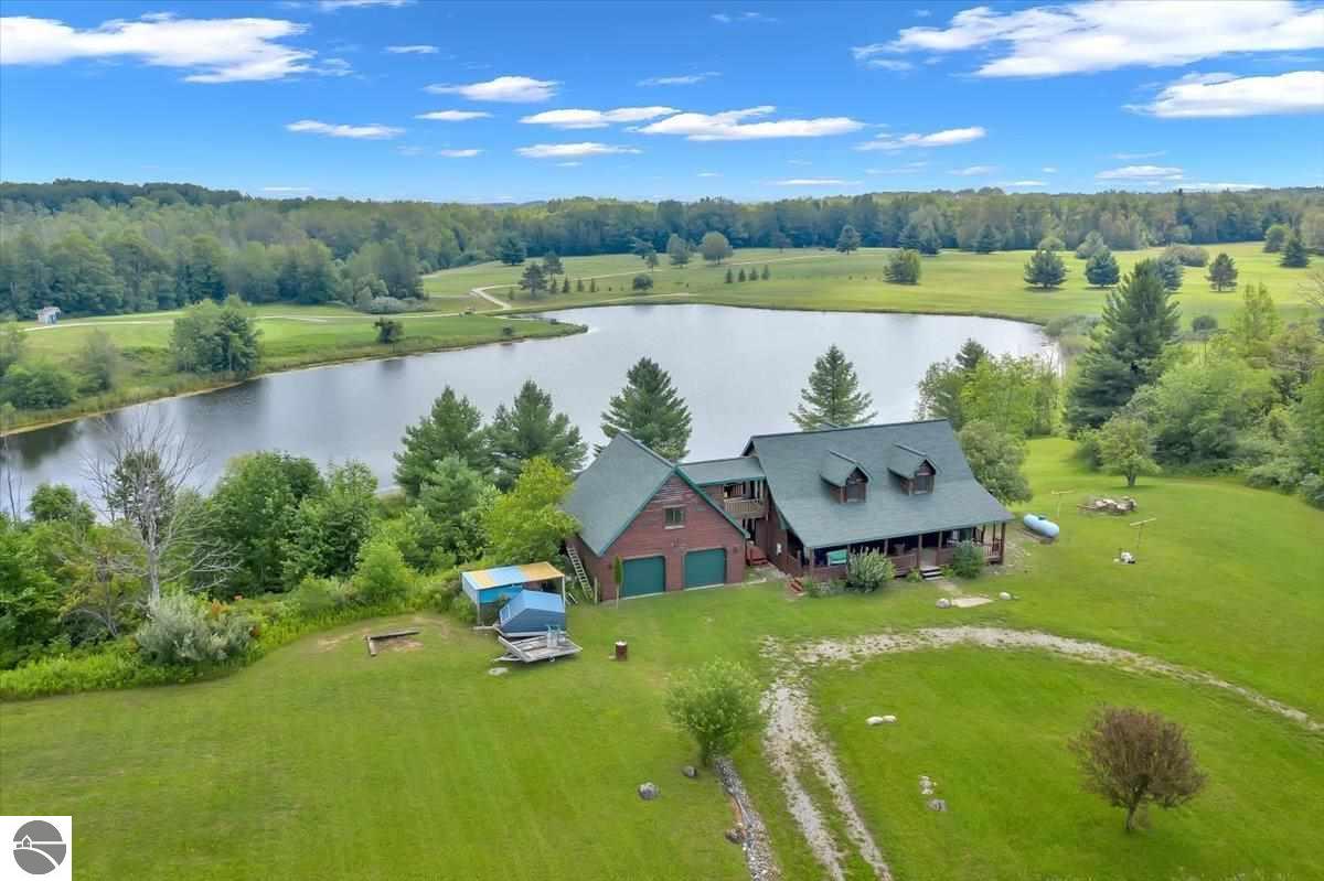 4843 Bamfield Road Glennie, MI 48737 325000