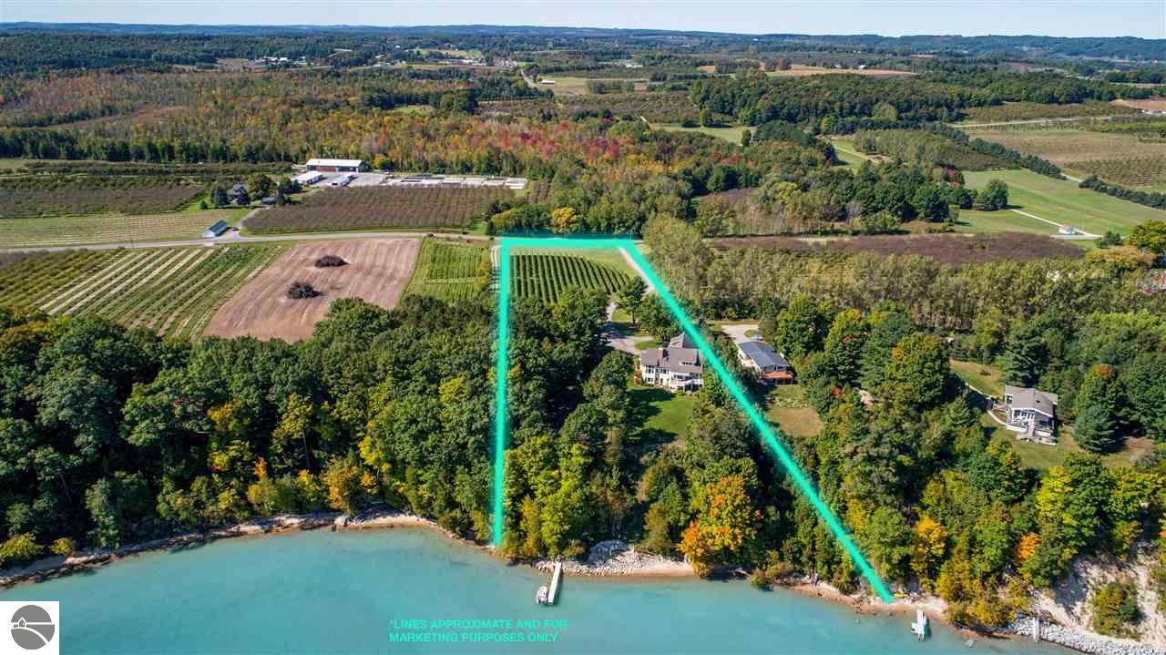 2795 S Lee Point Road, Suttons Bay, MI 49682 photo 2 of 62