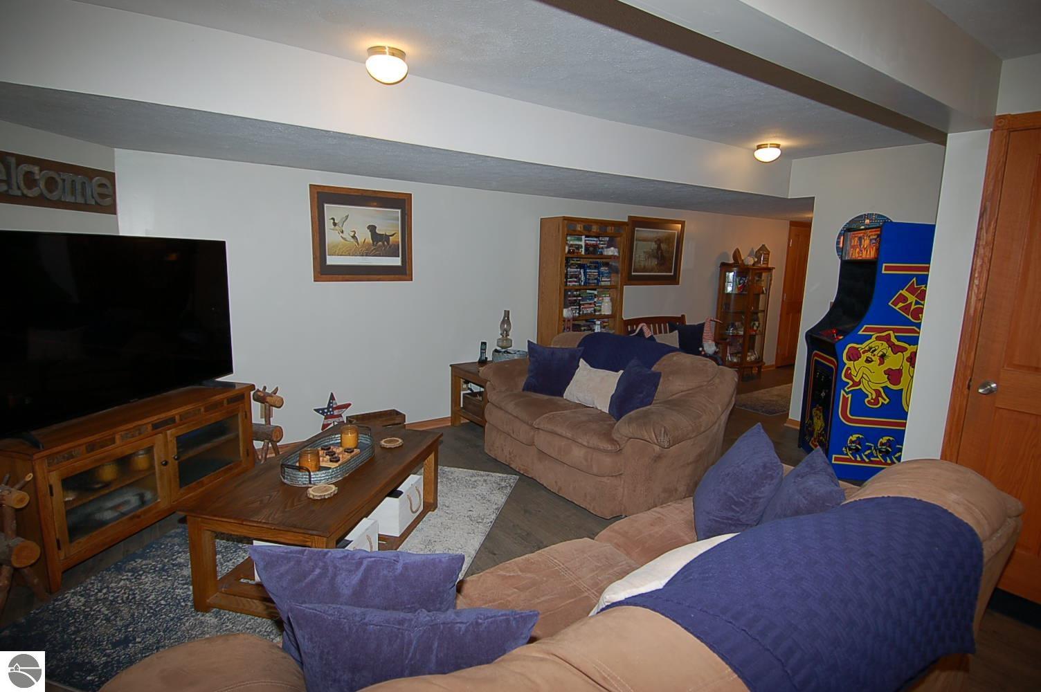 7681 Canthook Drive, Cadillac, MI 49601 photo 21 of 47