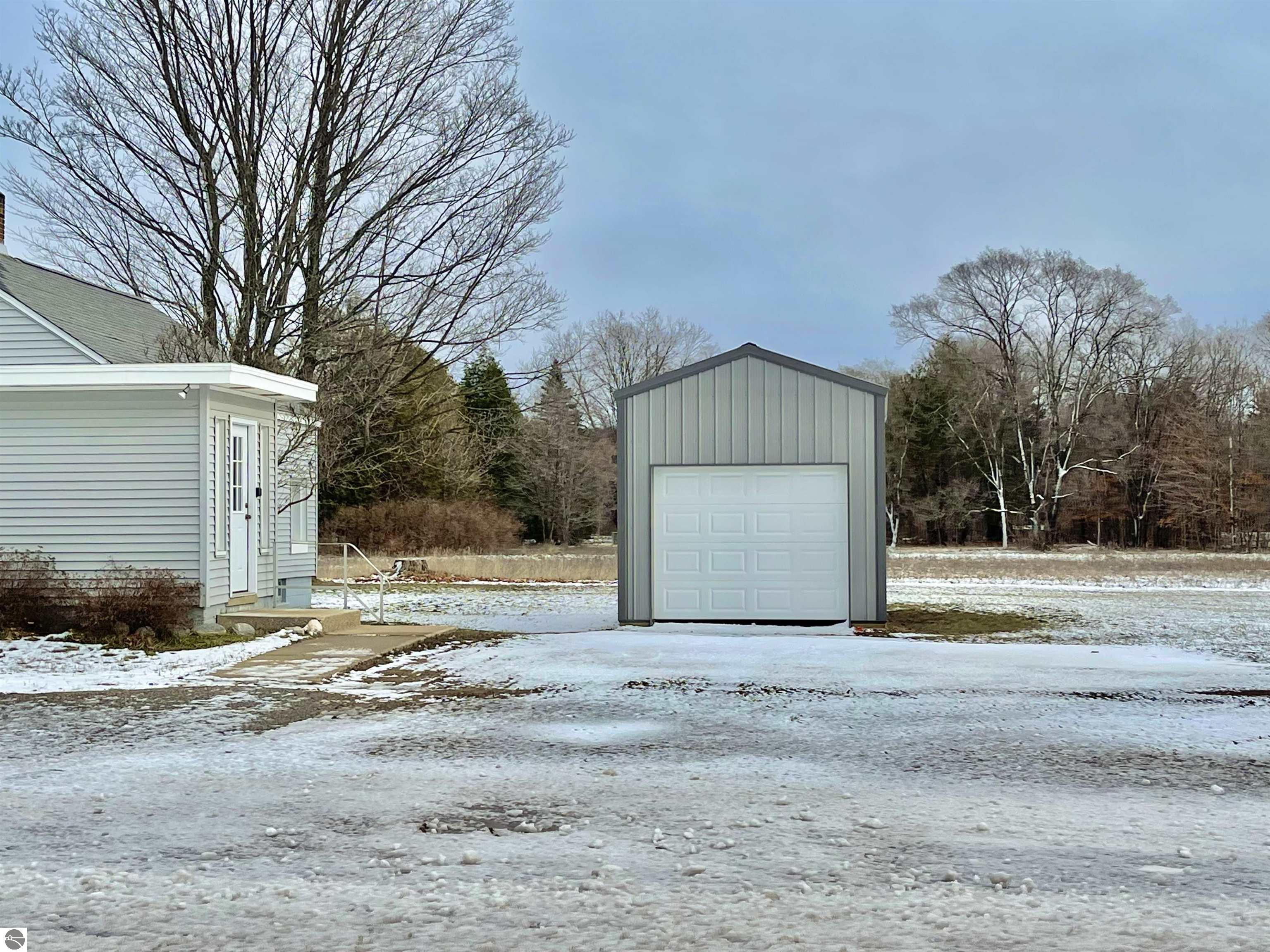 407 S Maple, Mancelona, MI 49659 — Photo 22