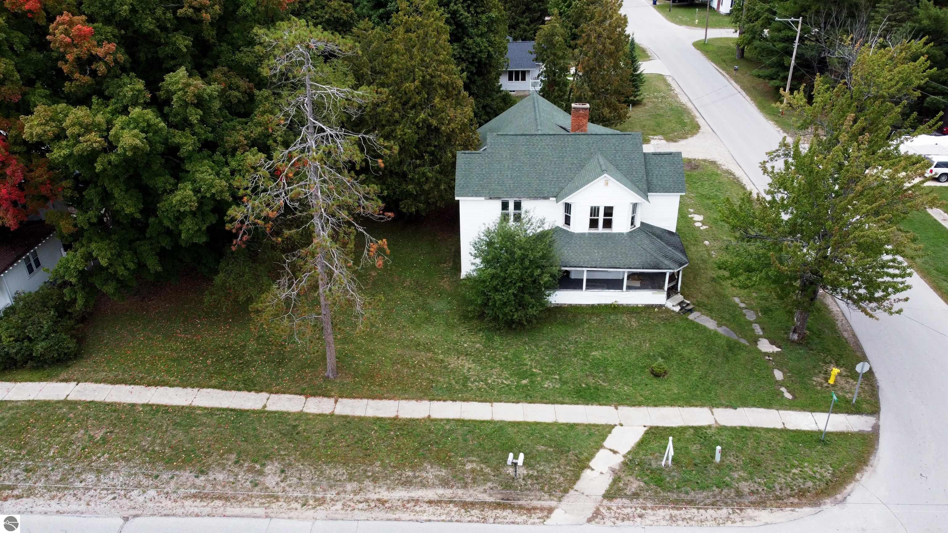 302 W Dresden Street Kalkaska, MI 496467917 135000