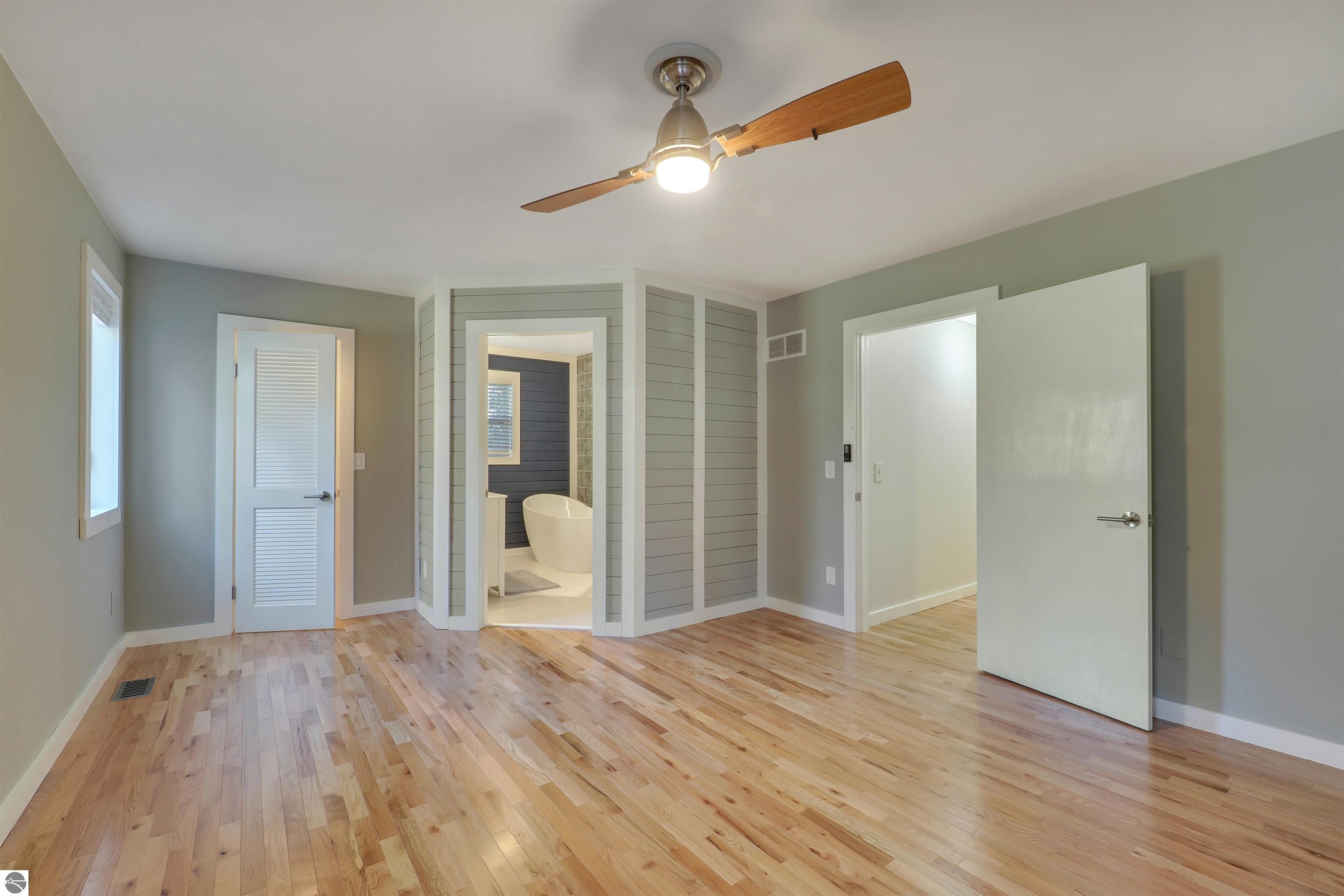 316 S Shabwasung, Northport, MI 49670 — Photo 19
