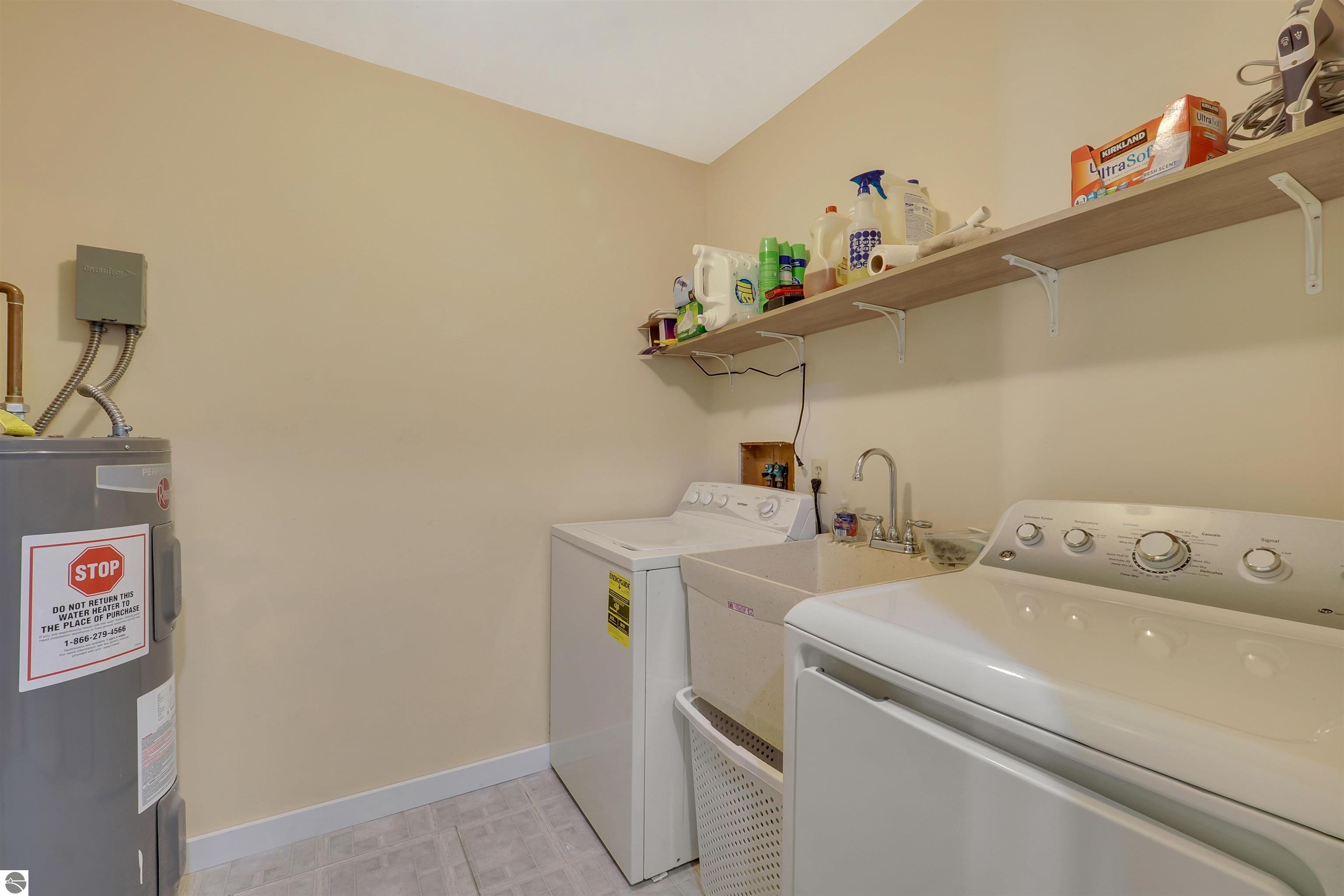 316 S Shabwasung, Northport, MI 49670 — Photo 31
