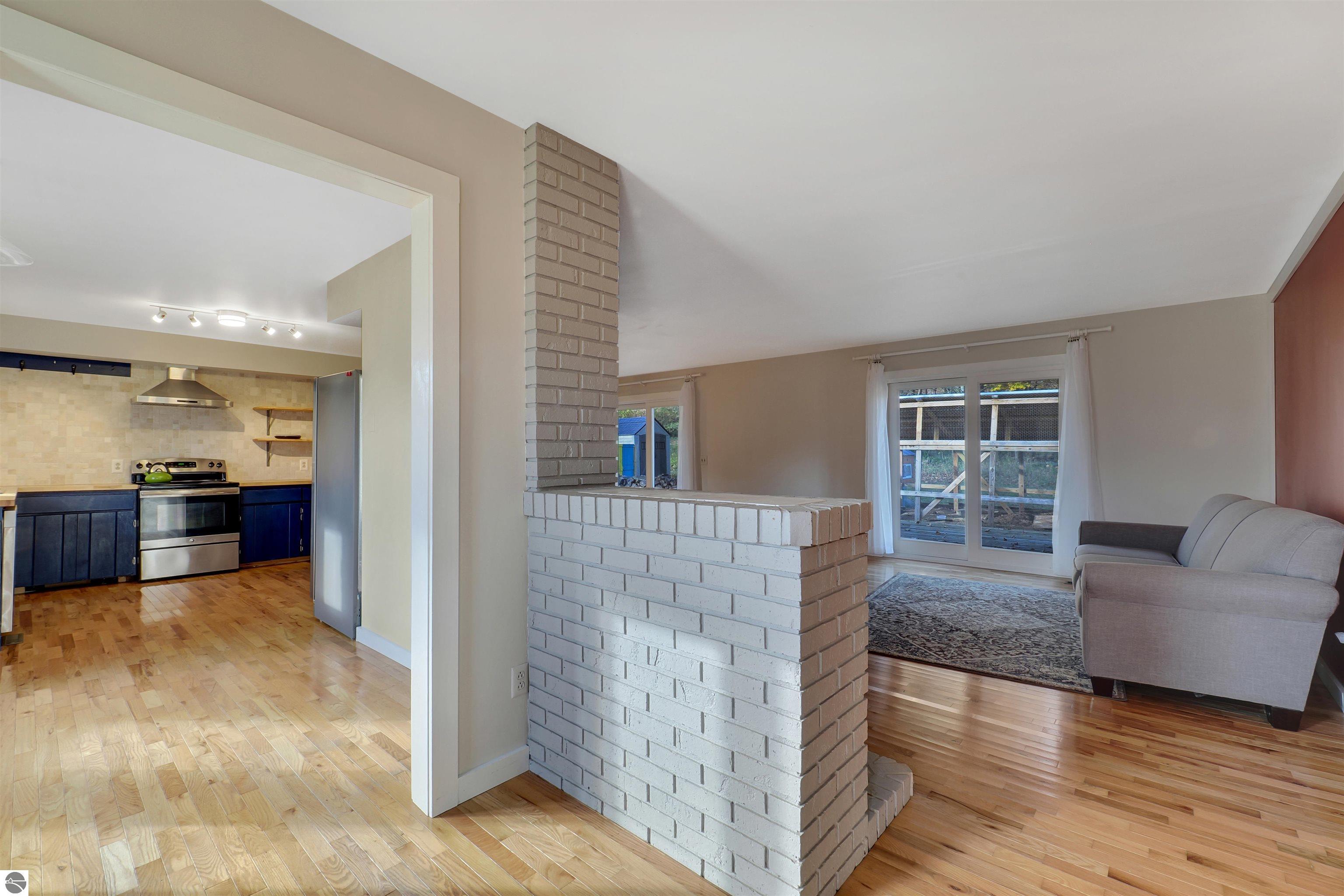 316 S Shabwasung, Northport, MI 49670 — Photo 7