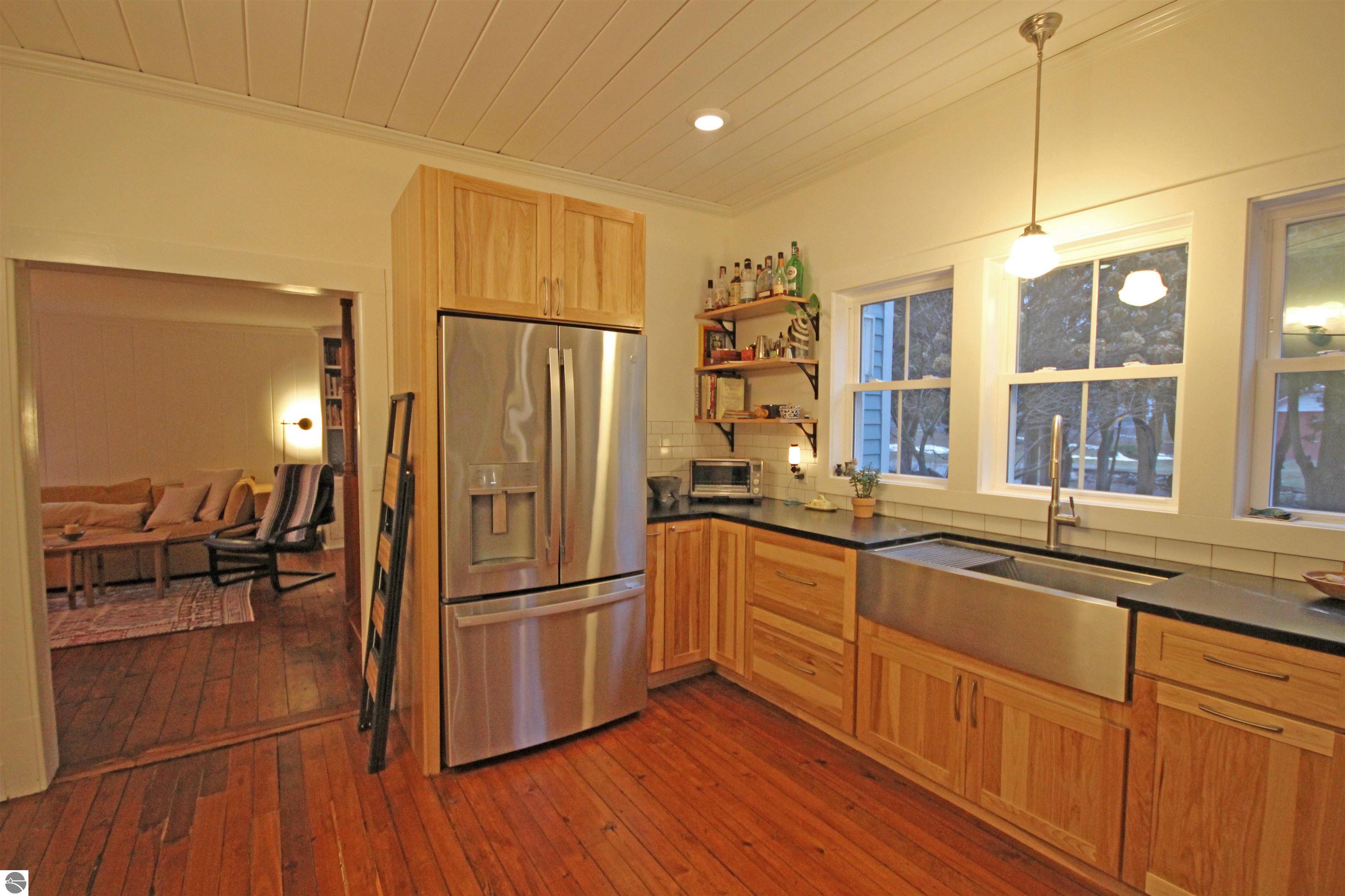 107 W Smith Street, Northport, MI 49670 — Photo 13